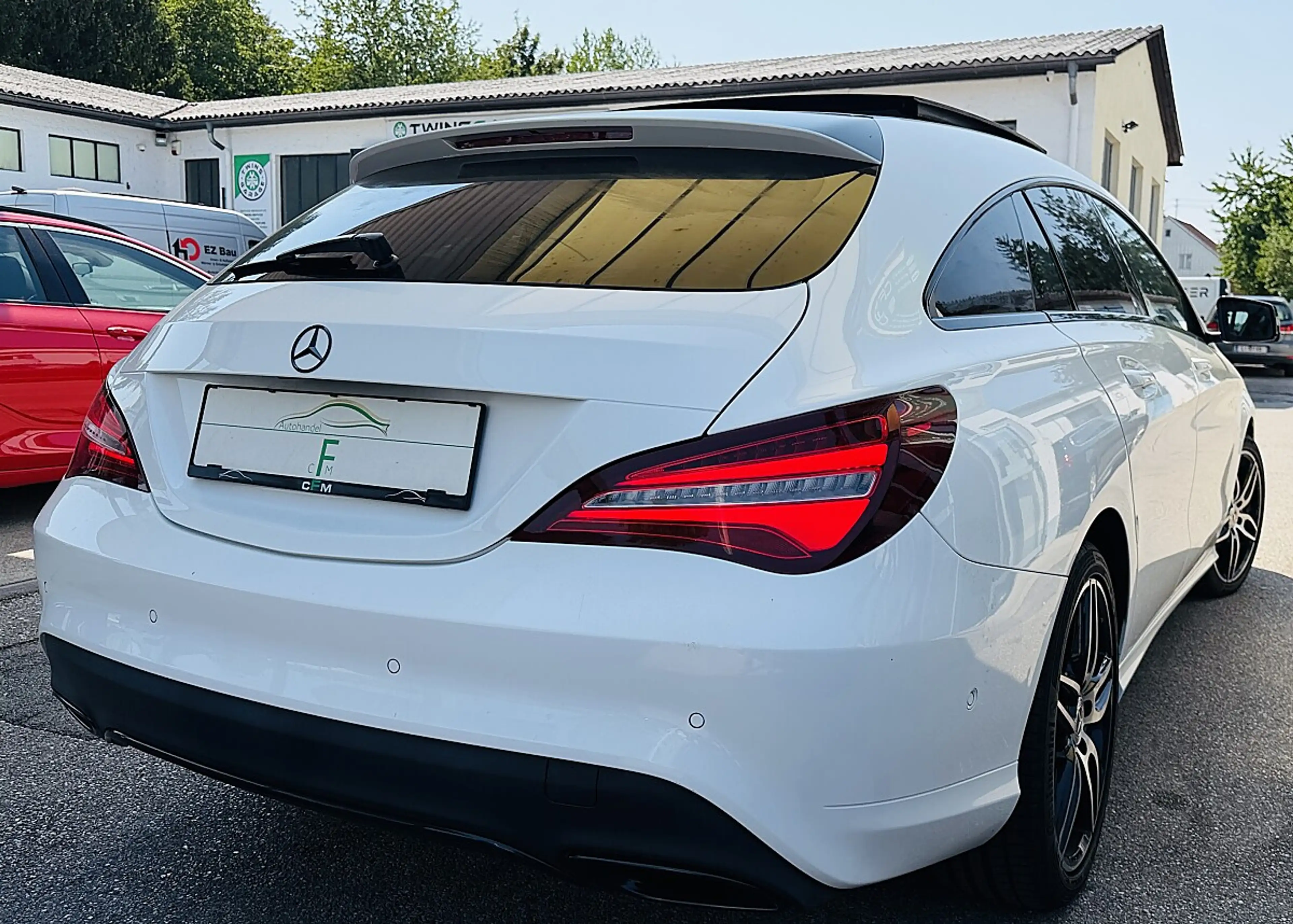 Mercedes-Benz CLA 220 CDI Urban — photo 2