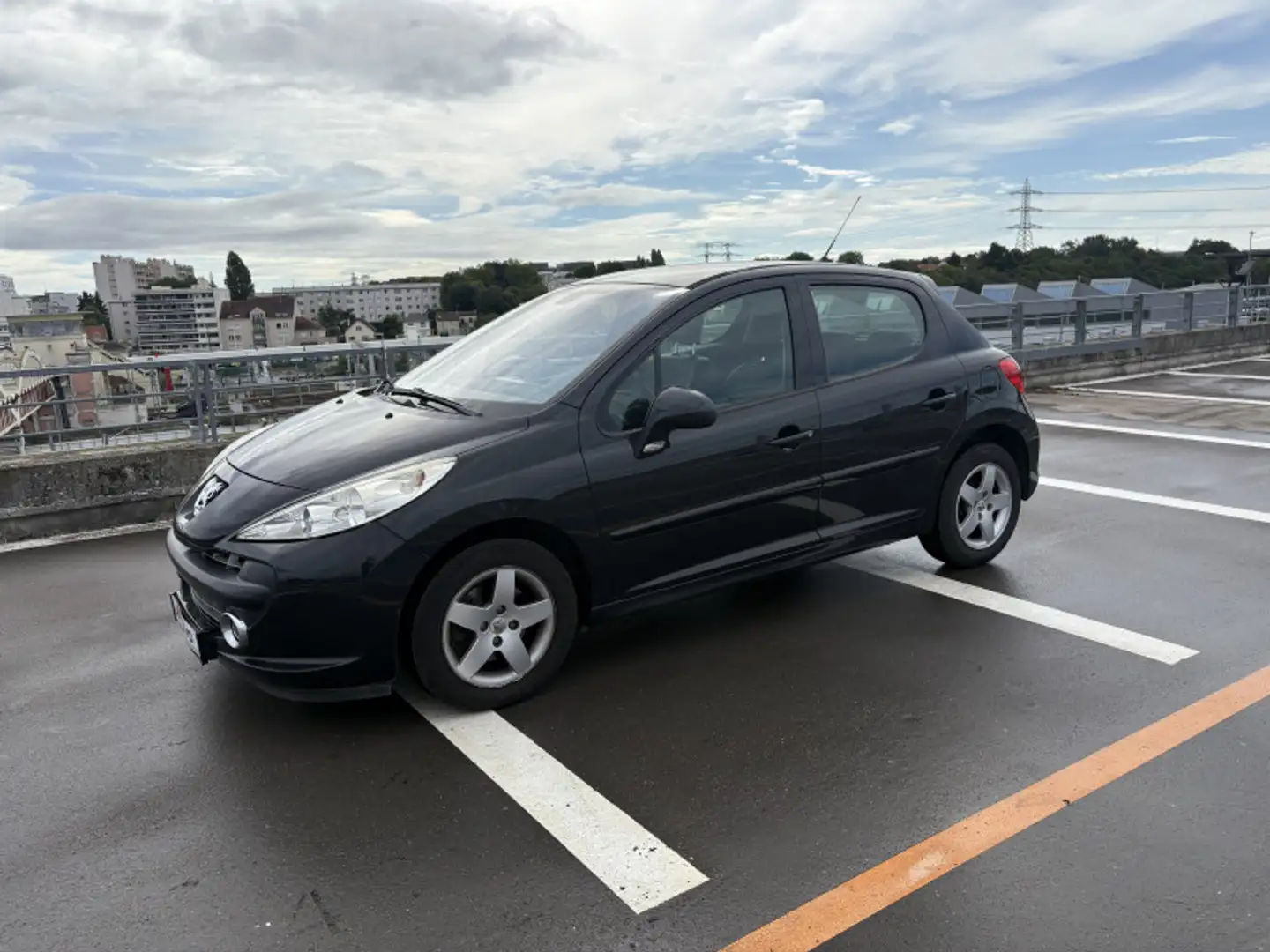 Peugeot 207 1.4 VTI 16V PREMIUM PACK 5P Schwarz - 1