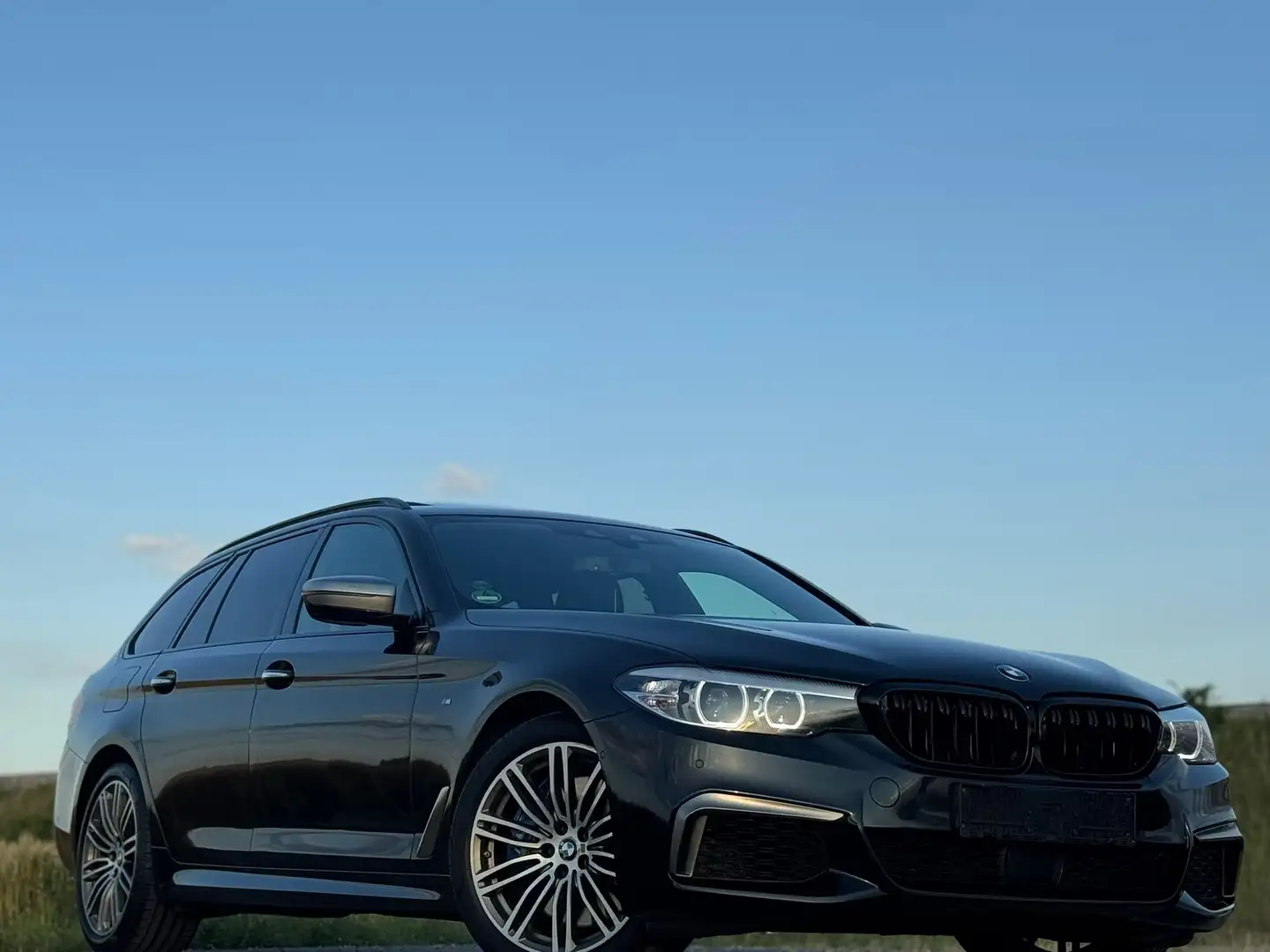 BMW M550 M550d xDrive Zwart - 2