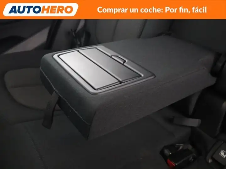 BMW X1 2022, foto 34