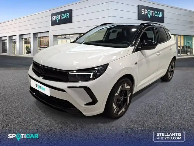 2023 Opel Grandland in White for sale
