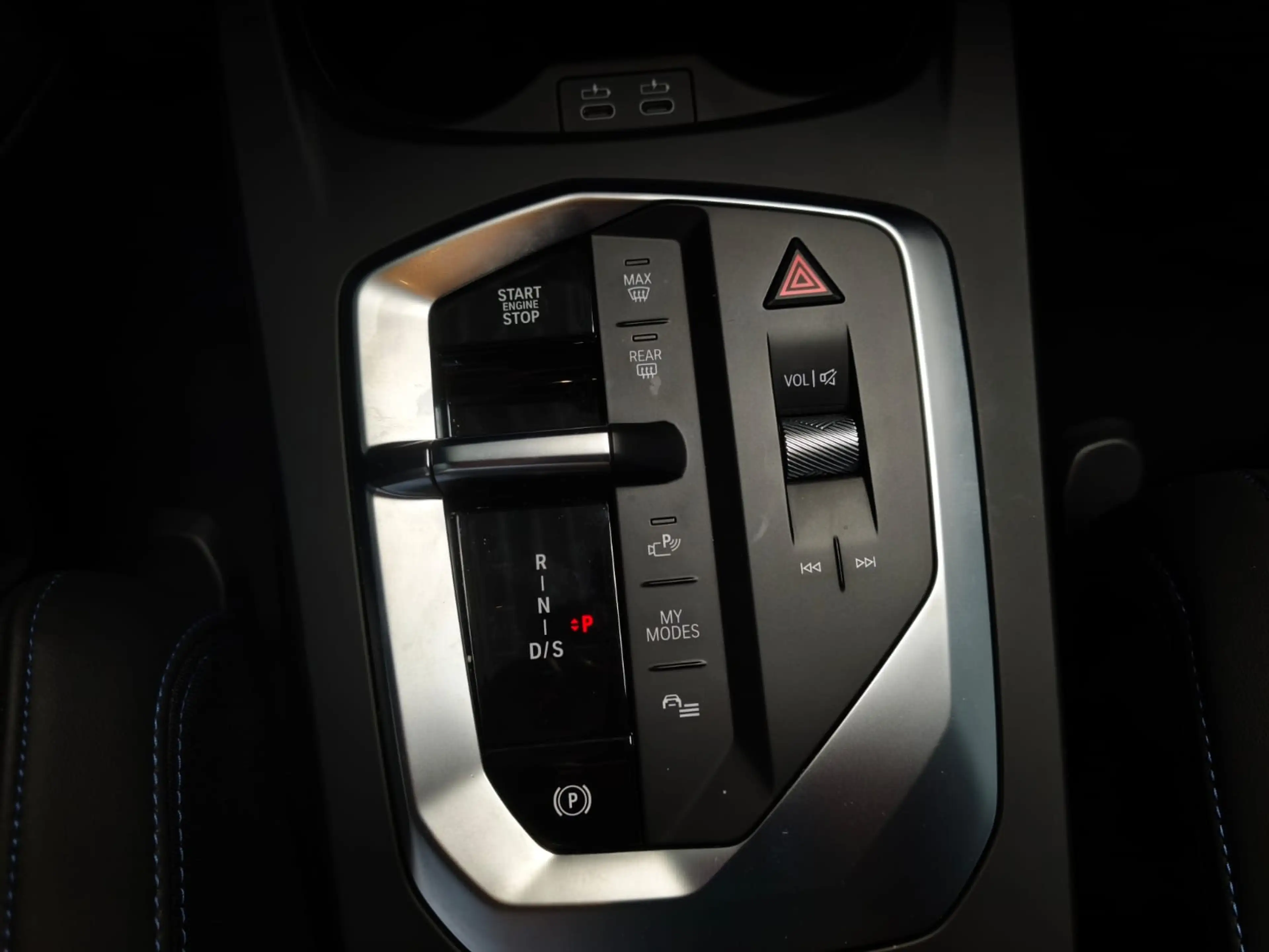 BMW 120 i M Sport Dr.As+/19"/ACC/PANO — photo 12