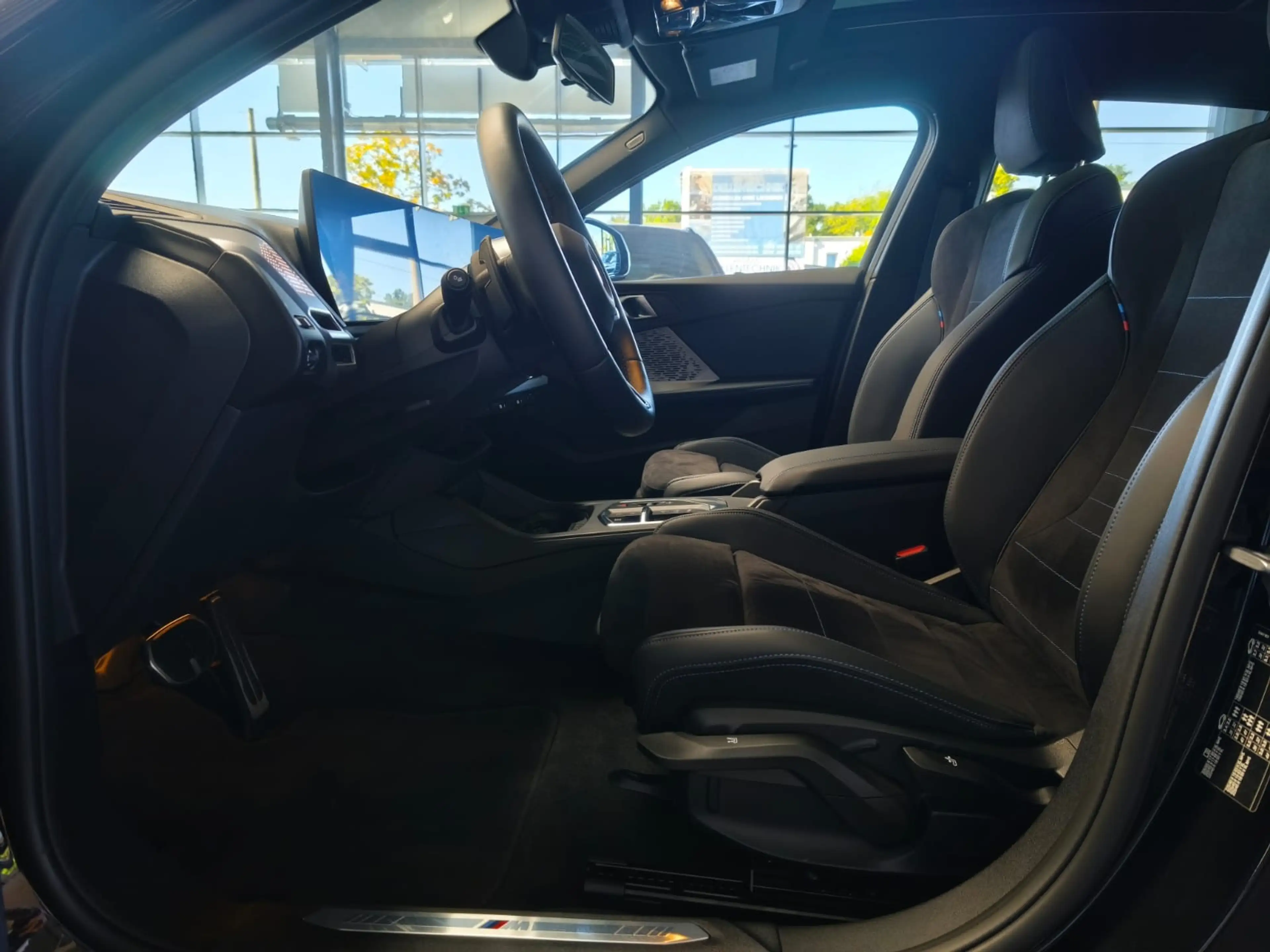 BMW 120 i M Sport Dr.As+/19"/ACC/PANO — photo 8