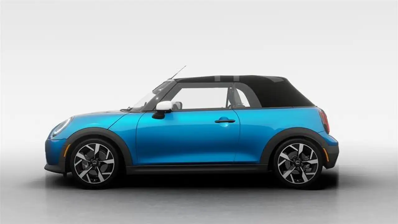 MINI Convertible снимка MINI Convertible