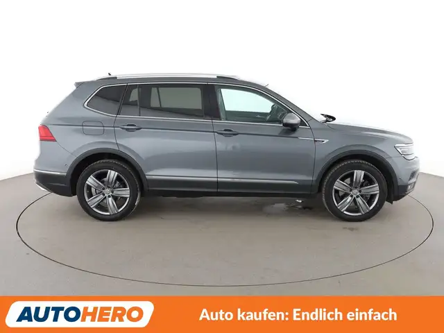 Volkswagen Tiguan Allspace view 7