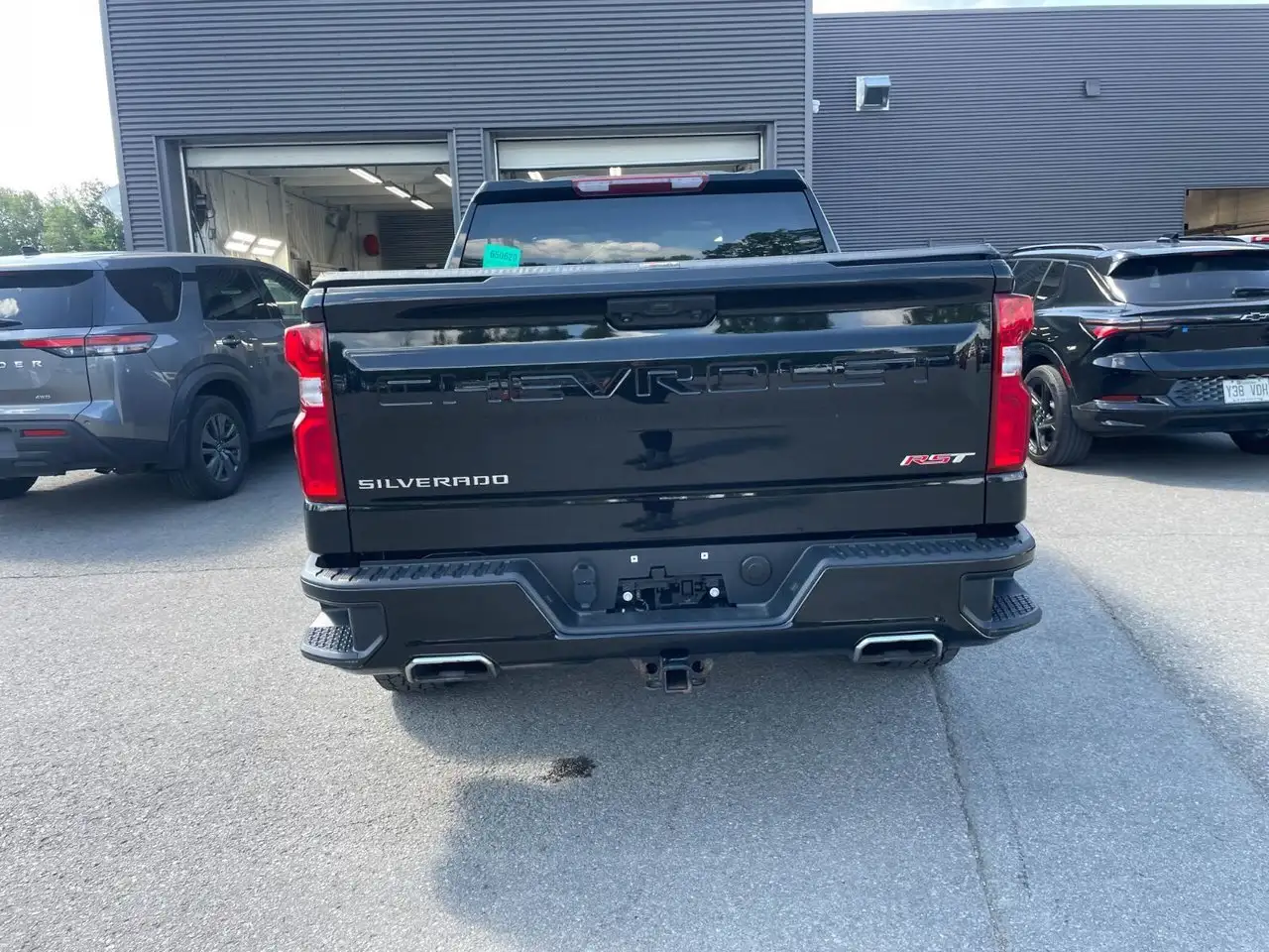 Chevrolet Silverado 1500 photo Chevrolet Silverado 1500