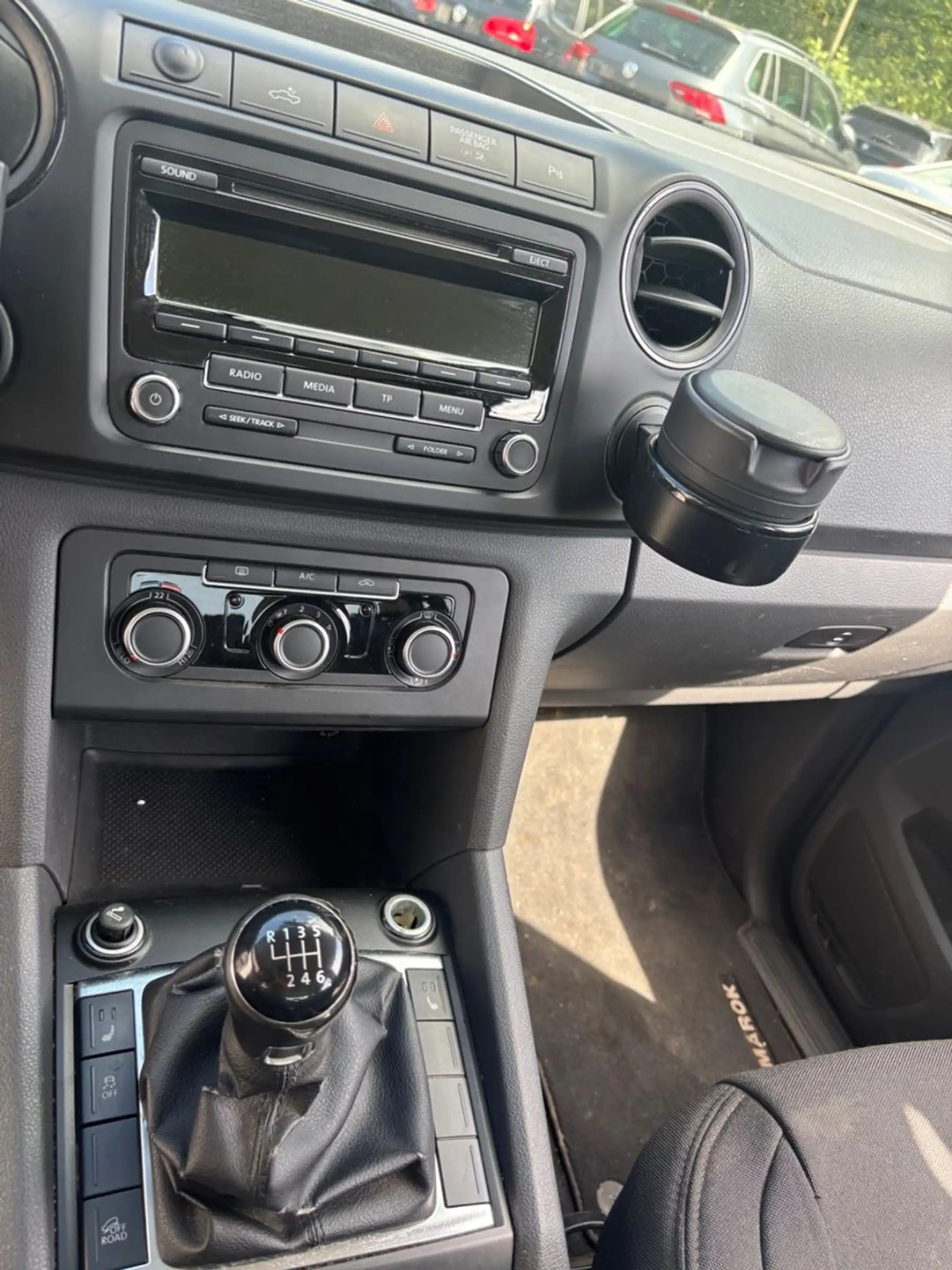 Volkswagen Amarok Trendline DoubleCab 4Motion *PDC — photo 7