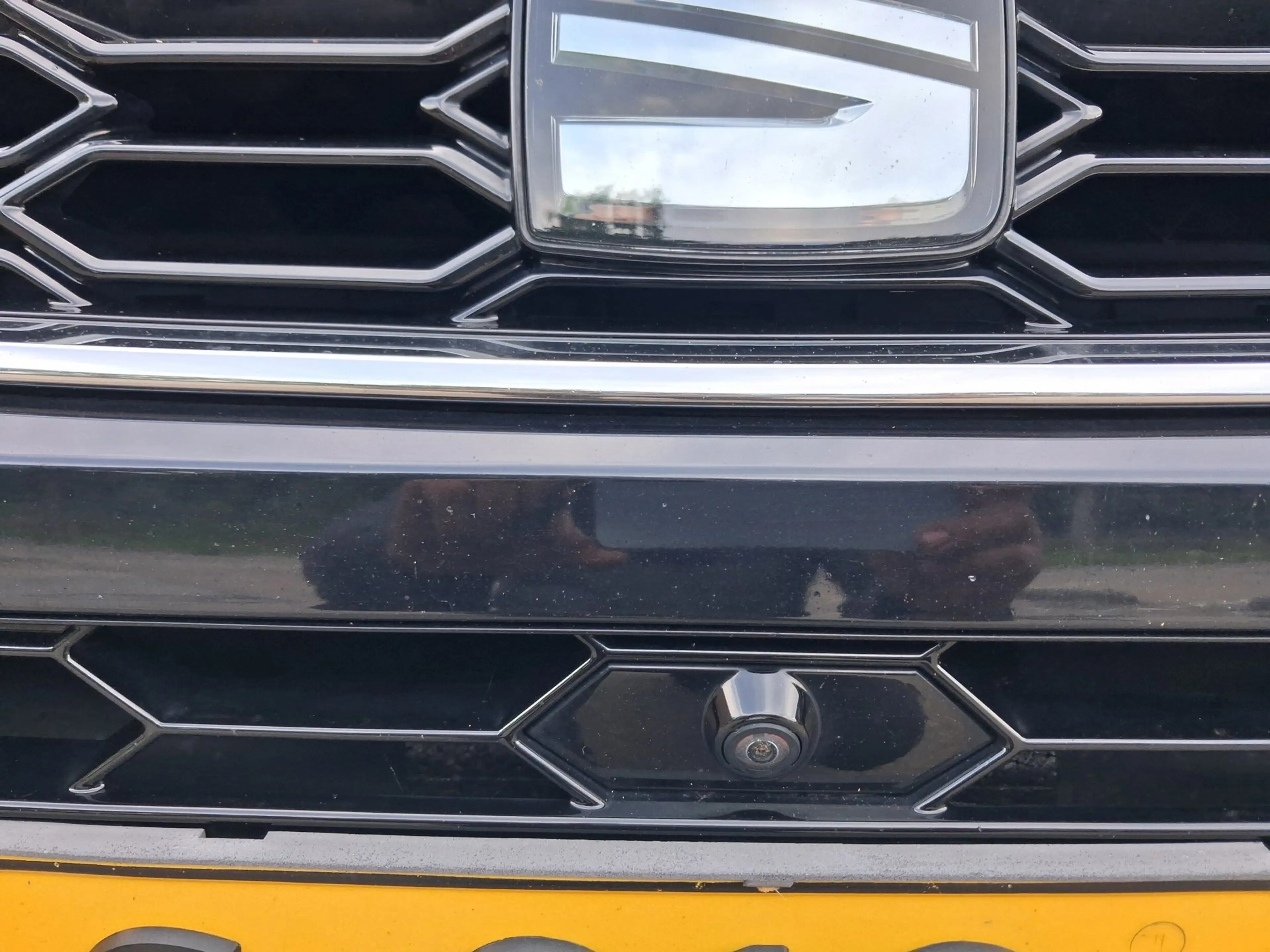 SEAT Ateca 1.5 TSI FR Business Intense — photo 11