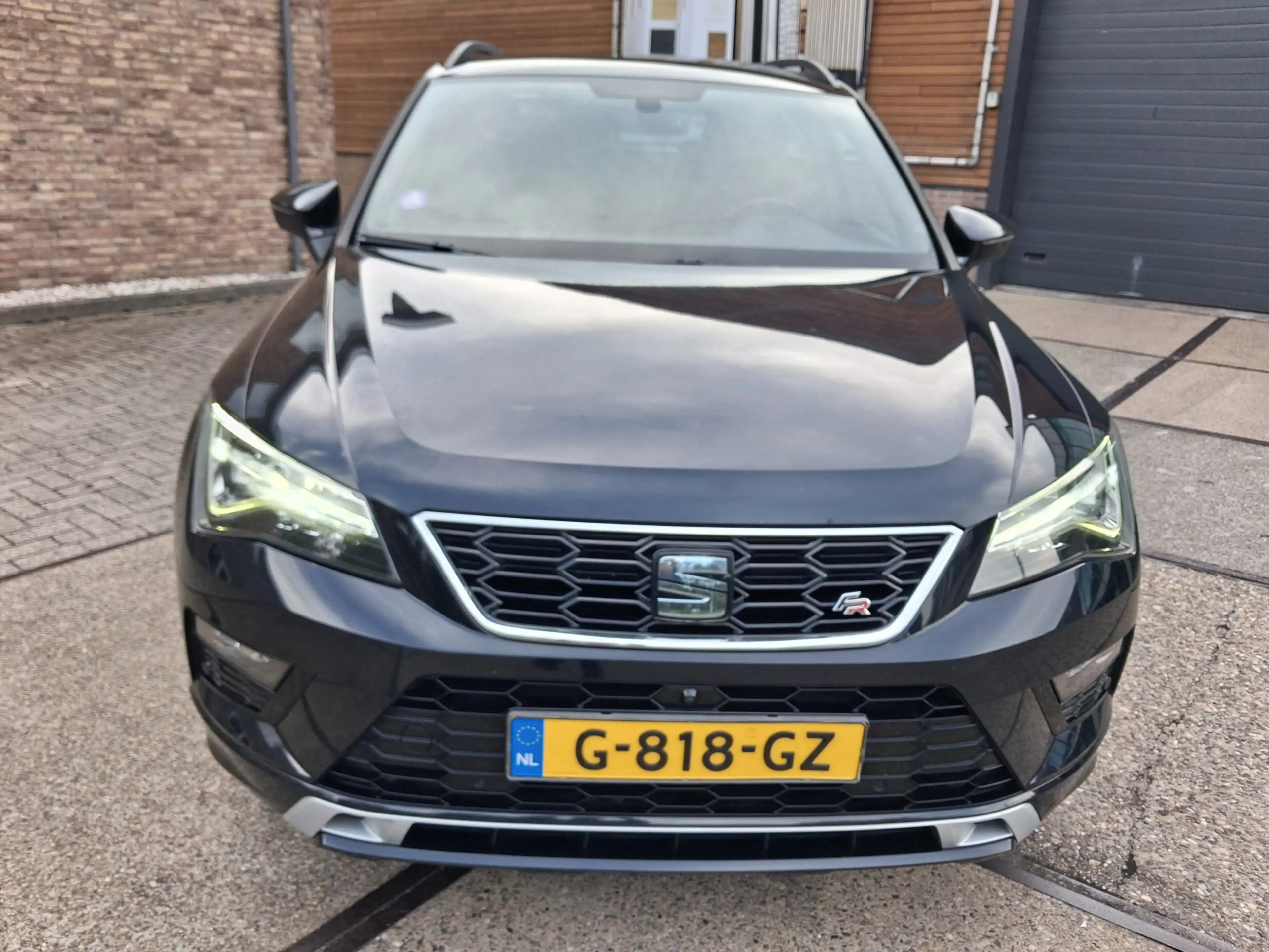 SEAT Ateca 1.5 TSI FR Business Intense — photo 3