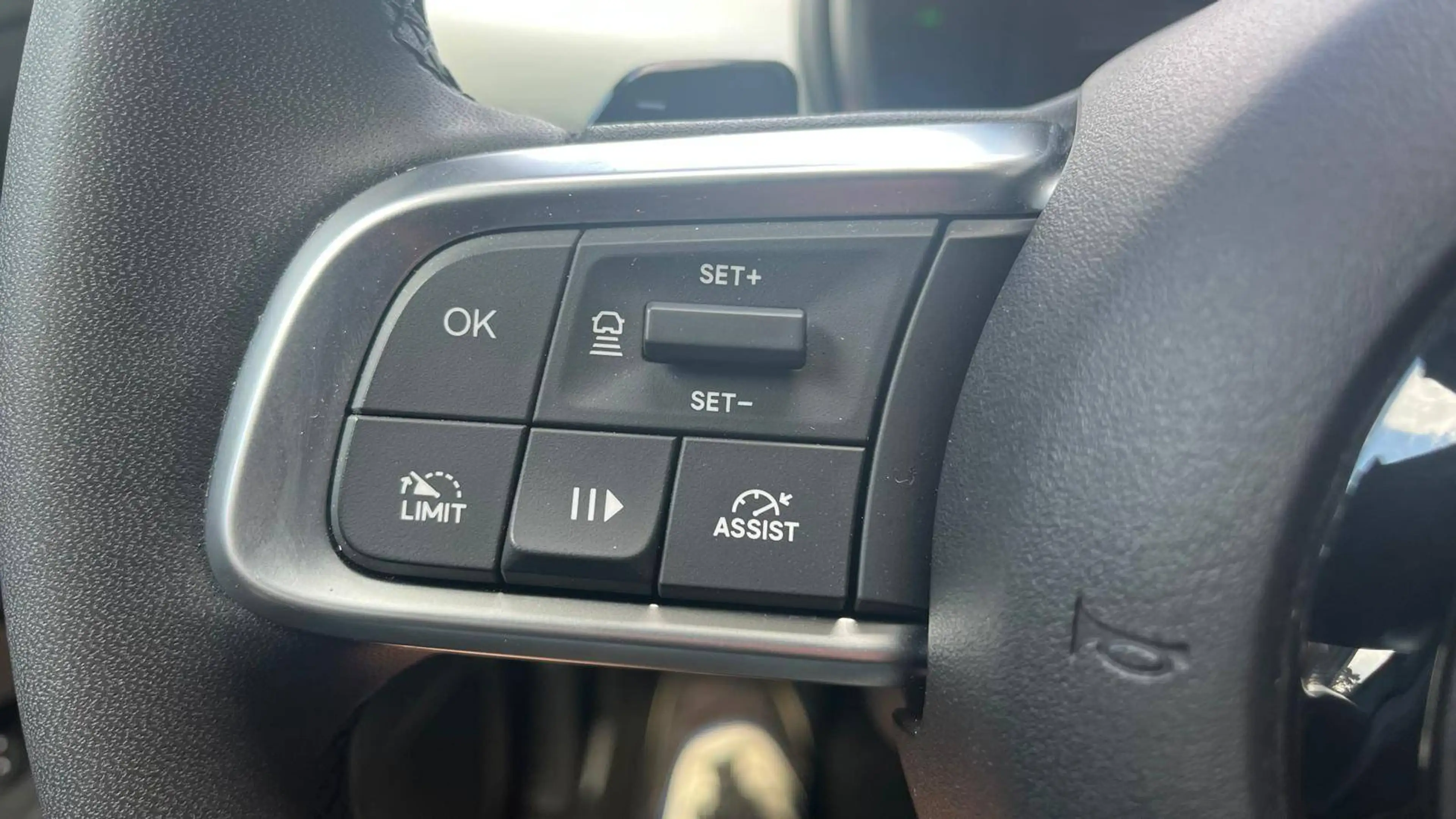 Fiat 600 1.2 Hybrid DCT La Prima ! - Full option! — photo 20