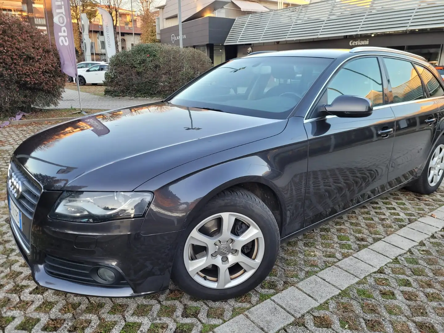 Audi A4 A4 IV 2007 Avant Avant 2.0 tdi Advanced fap Grigio - 2