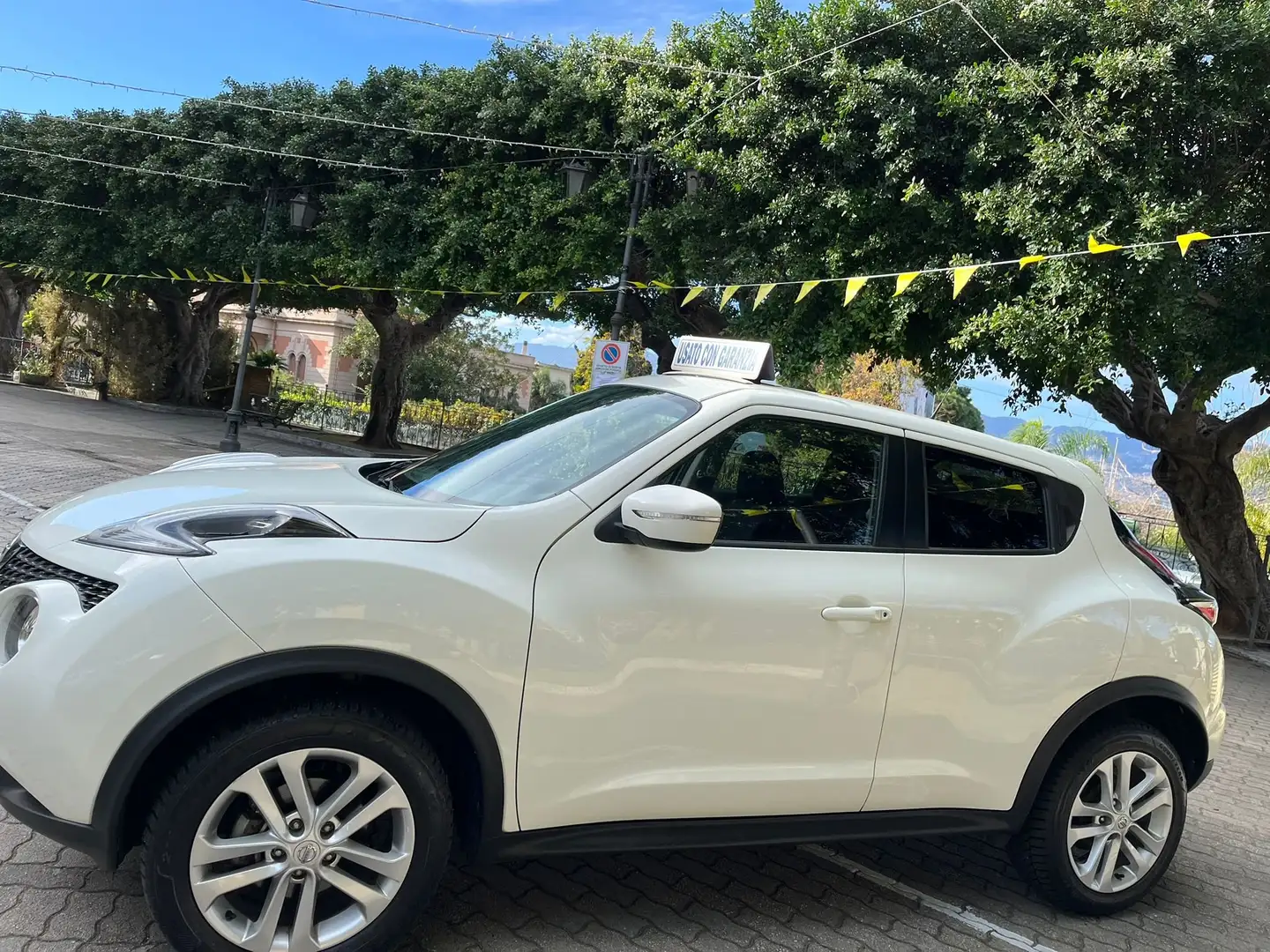 Nissan Juke Juke 1.5 dci Business 110cv Bianco - 2