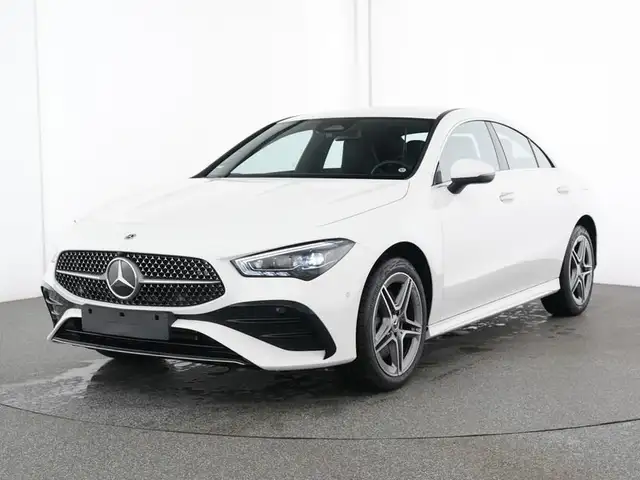 Mercedes-Benz CLA 250 CLA 250 e "AMG LINE"