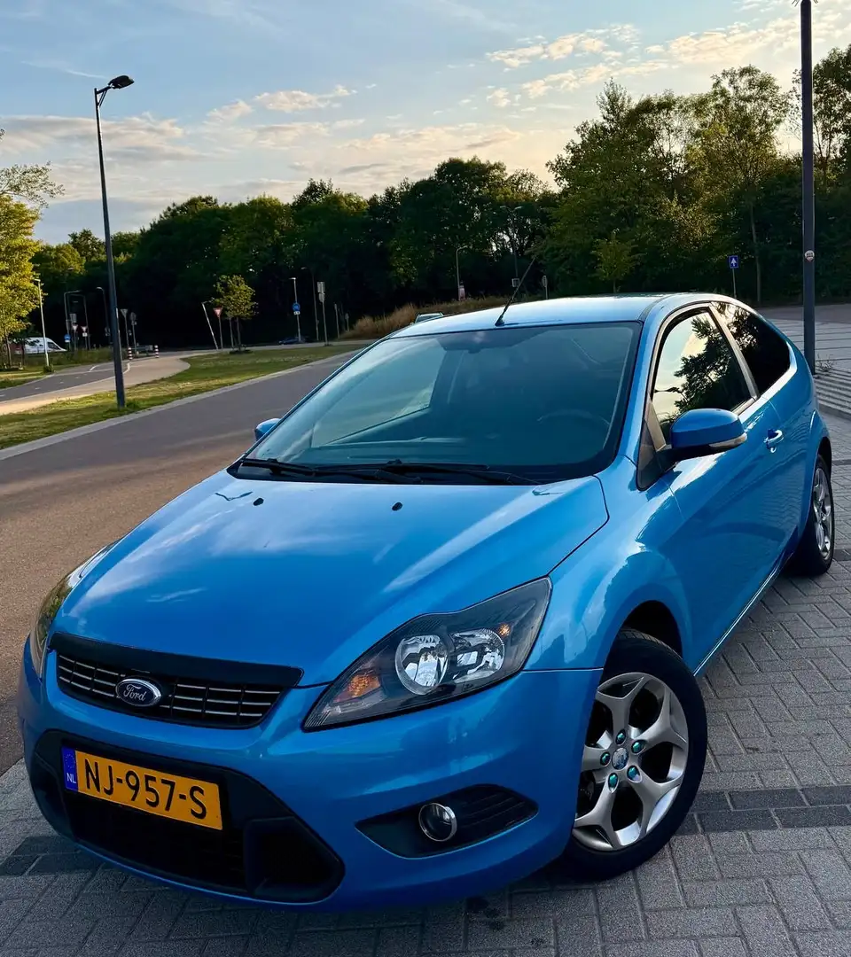 Ford Focus 1.6 Ti-VCT Sport Bleu - 1