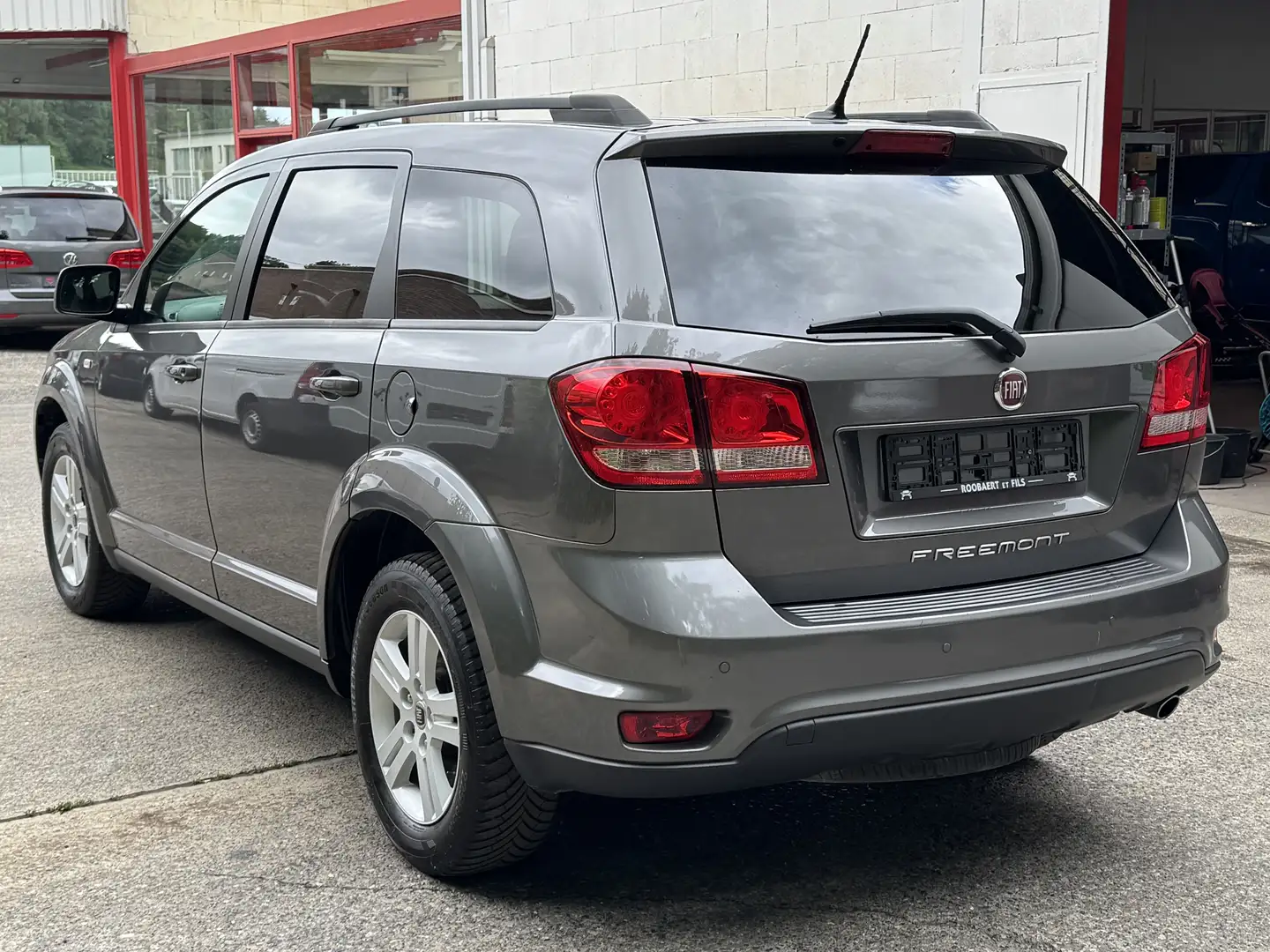 Fiat Freemont 2.0 MultiJet Lounge Brons - 2