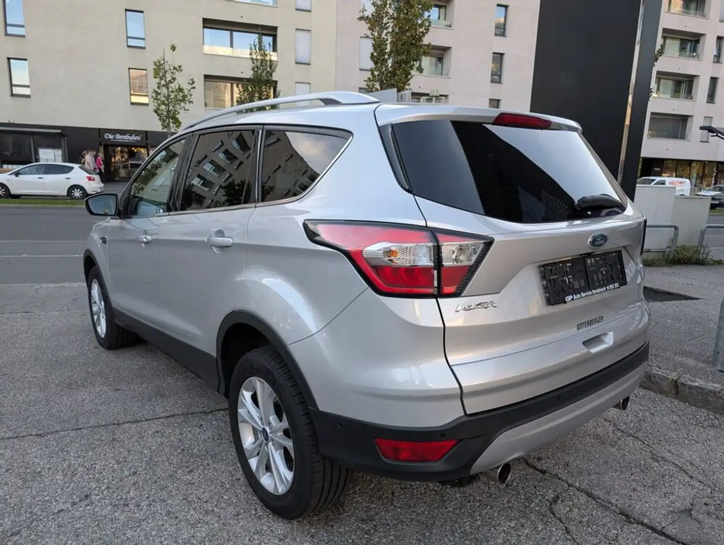 Ford Kuga Titanium Argent - 2