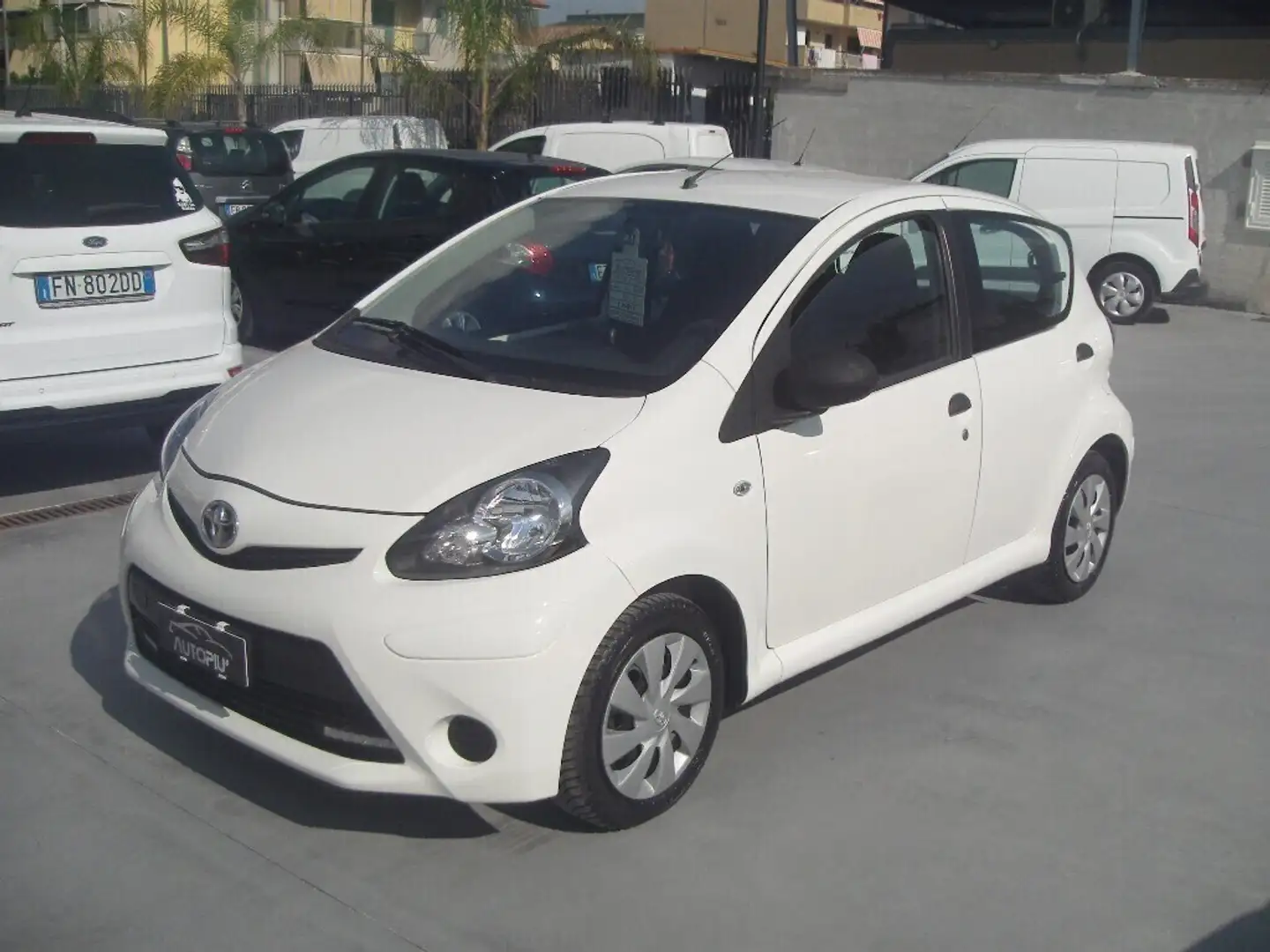Toyota Aygo Aygo 1.0 12V VVT-i 5 porte Lounge Connect Bianco - 1