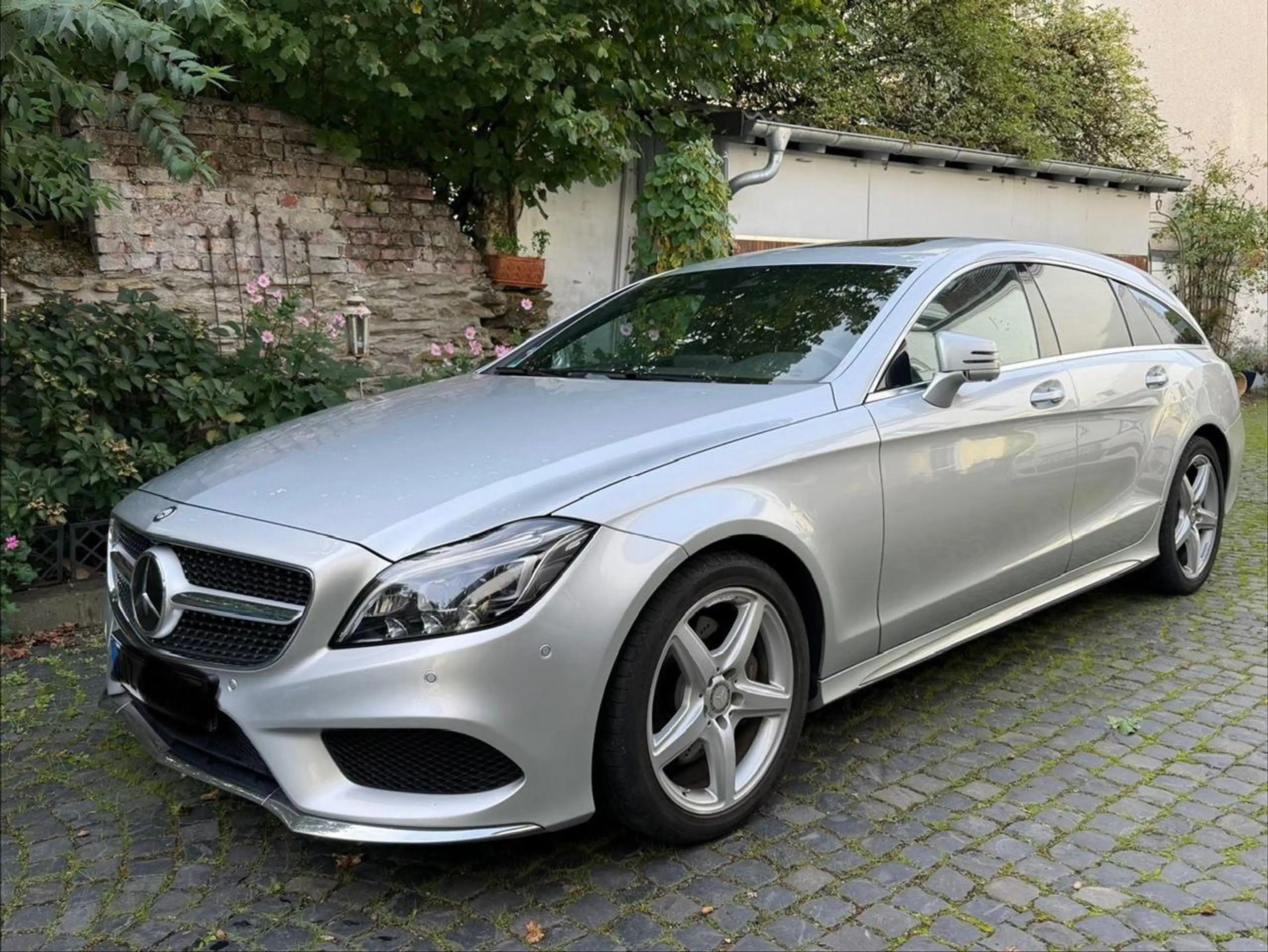 Mercedes-Benz CLS 350 CLS 350d BlueTec 4Matic*ILS*3Z-Klima*360°Leder — photo 4
