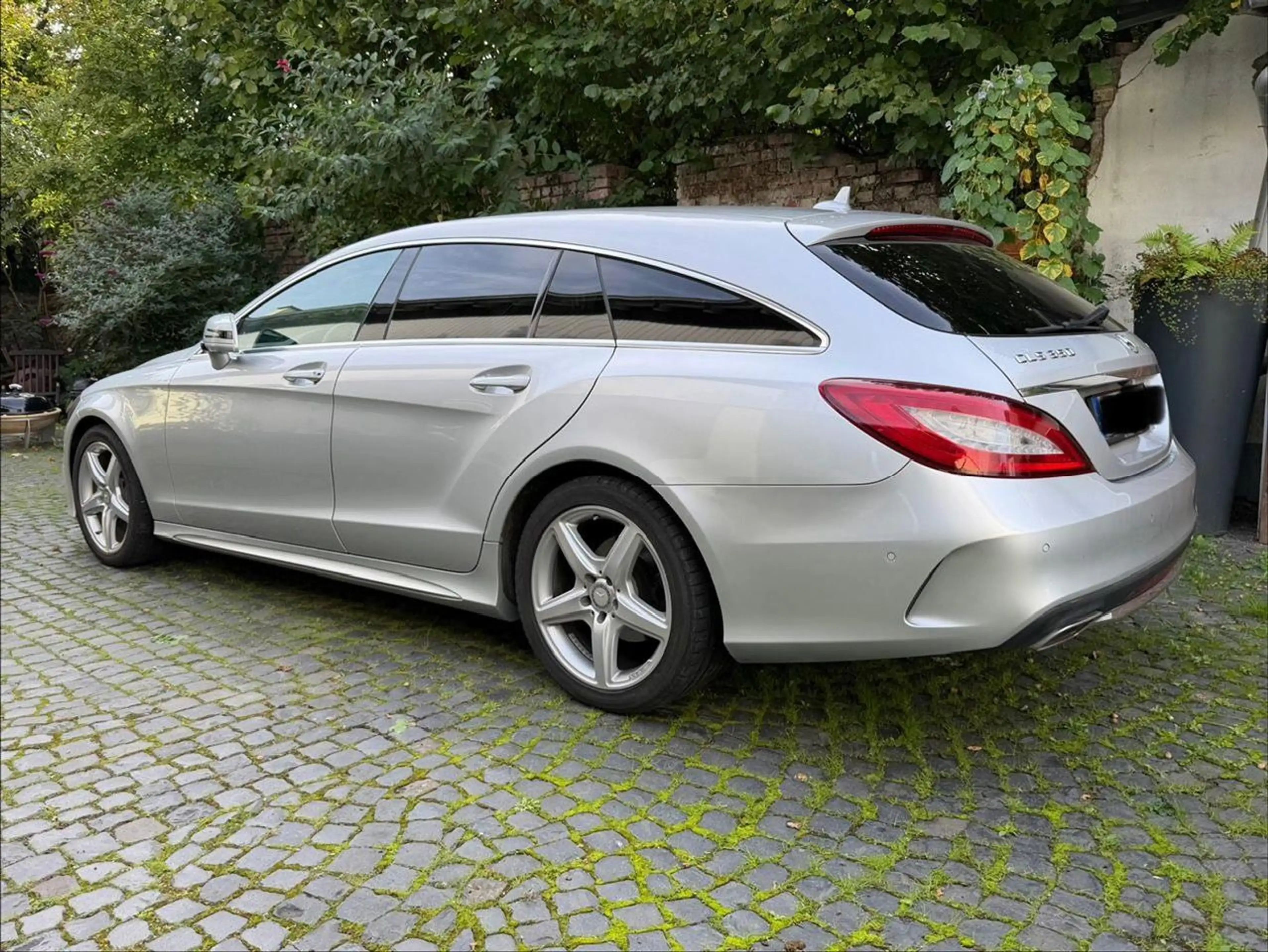Mercedes-Benz CLS 350 CLS 350d BlueTec 4Matic*ILS*3Z-Klima*360°Leder — photo 2