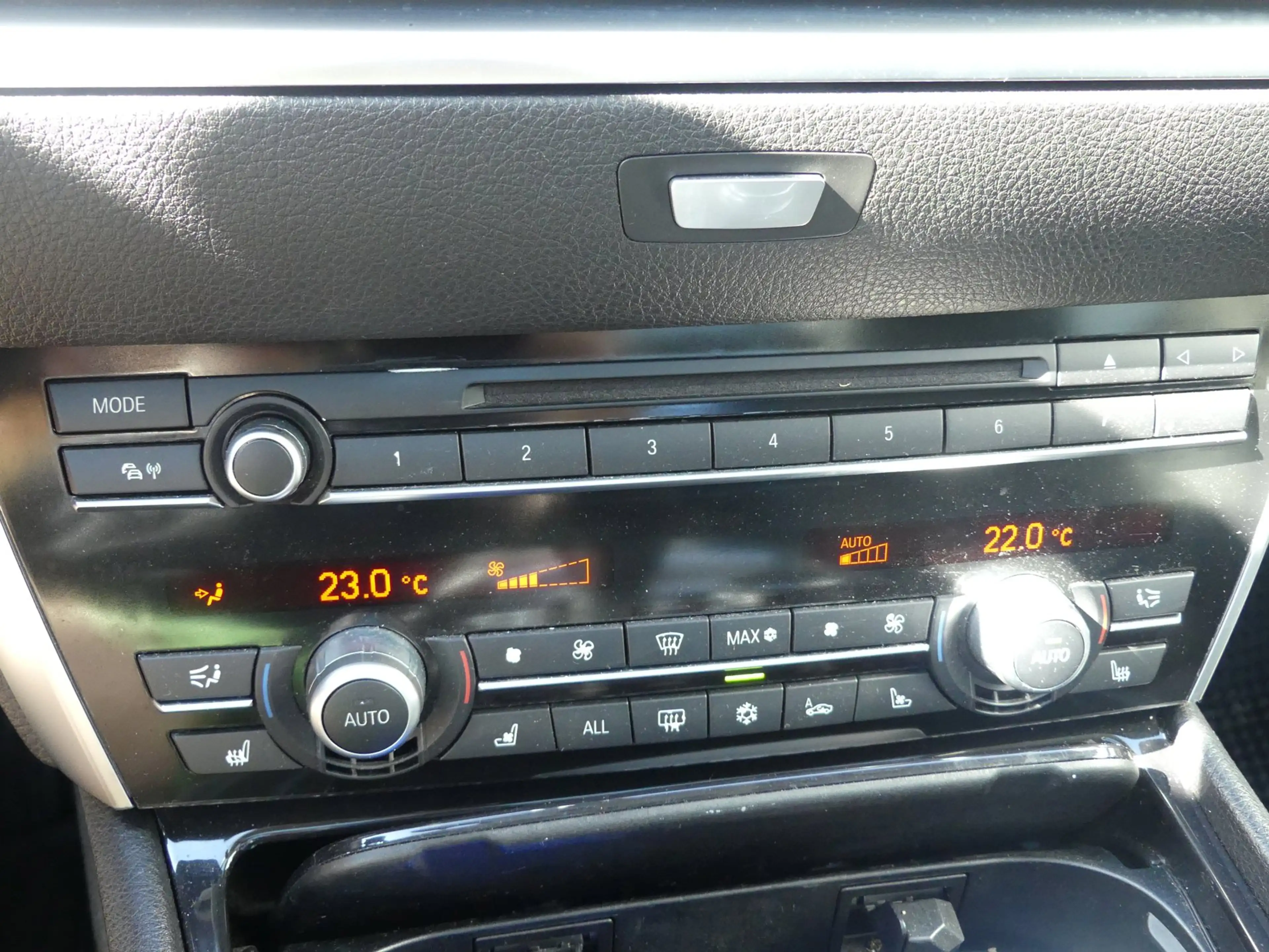 BMW 550 5-serie 550i High Executive Navi Leder Panodak Xen — photo 18