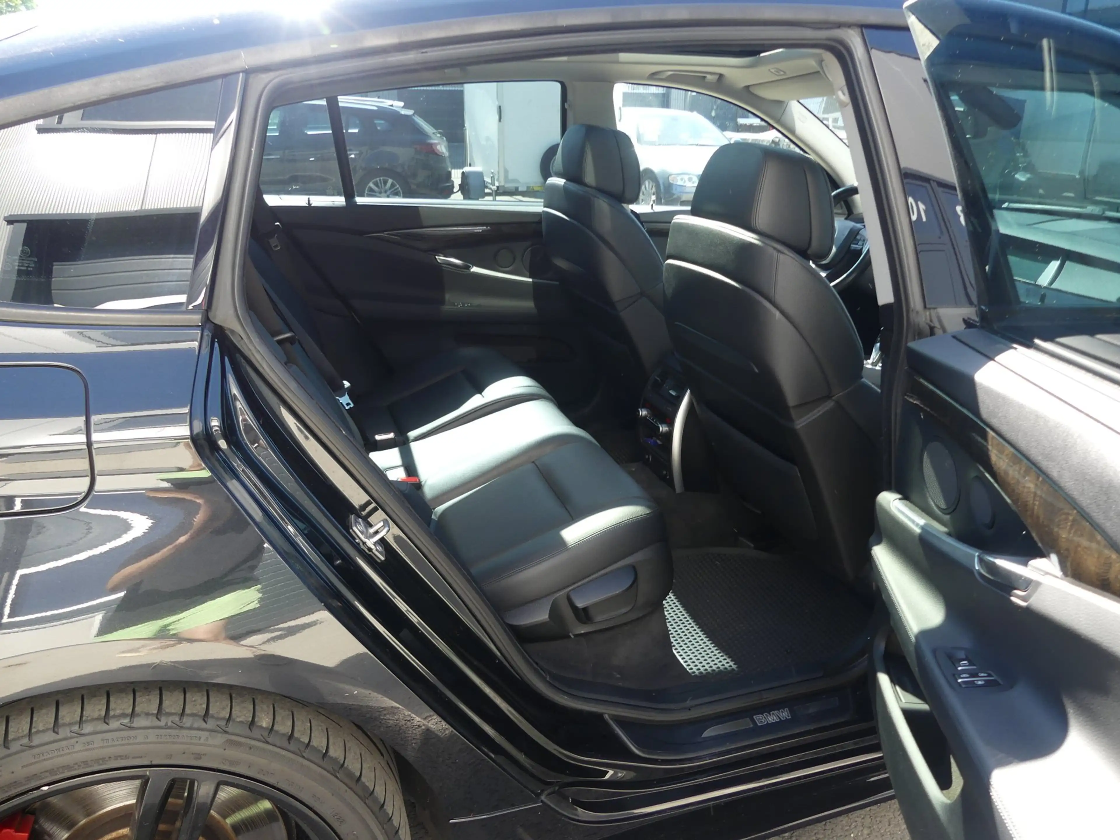 BMW 550 5-serie 550i High Executive Navi Leder Panodak Xen — photo 8