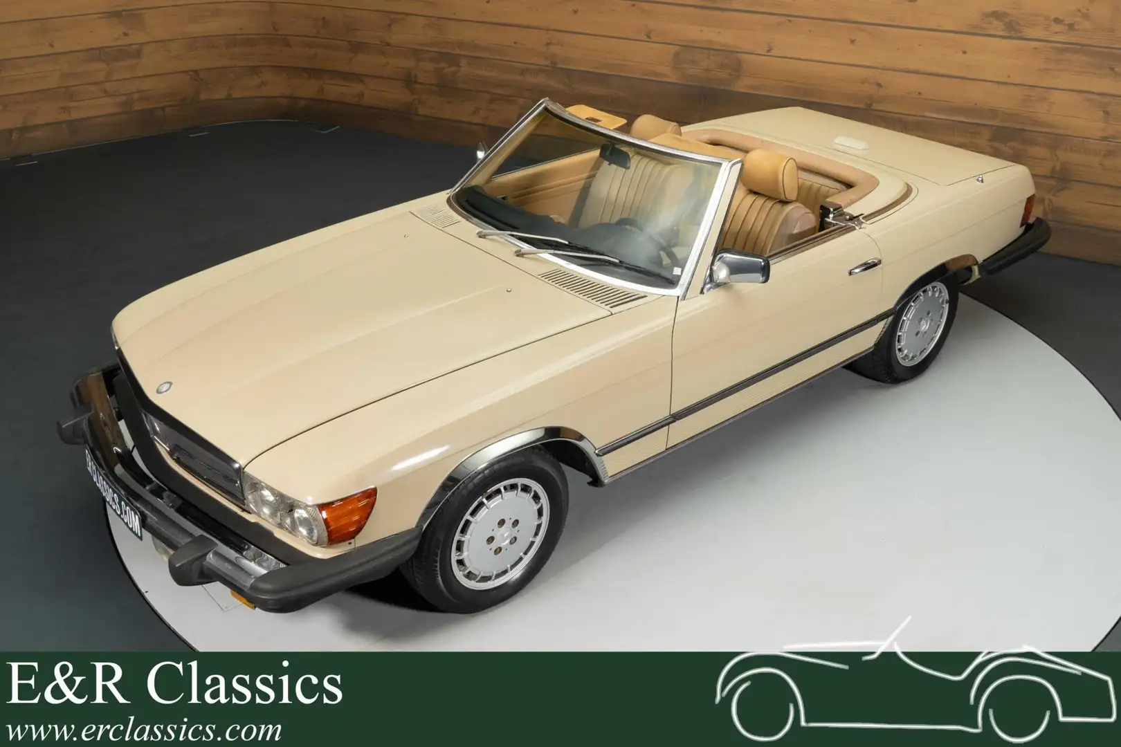 Mercedes-Benz SL 380 Cabriolet | 1983 Beige - 1