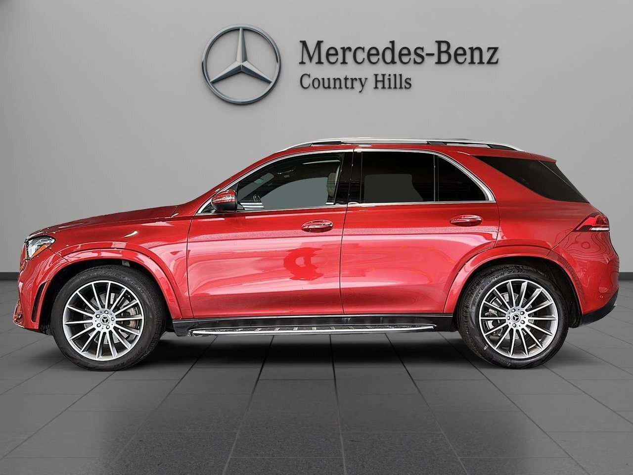 2021 Mercedes-Benz GLE 4MATIC SUV One owner! $25k in options! Great value — снимка 1