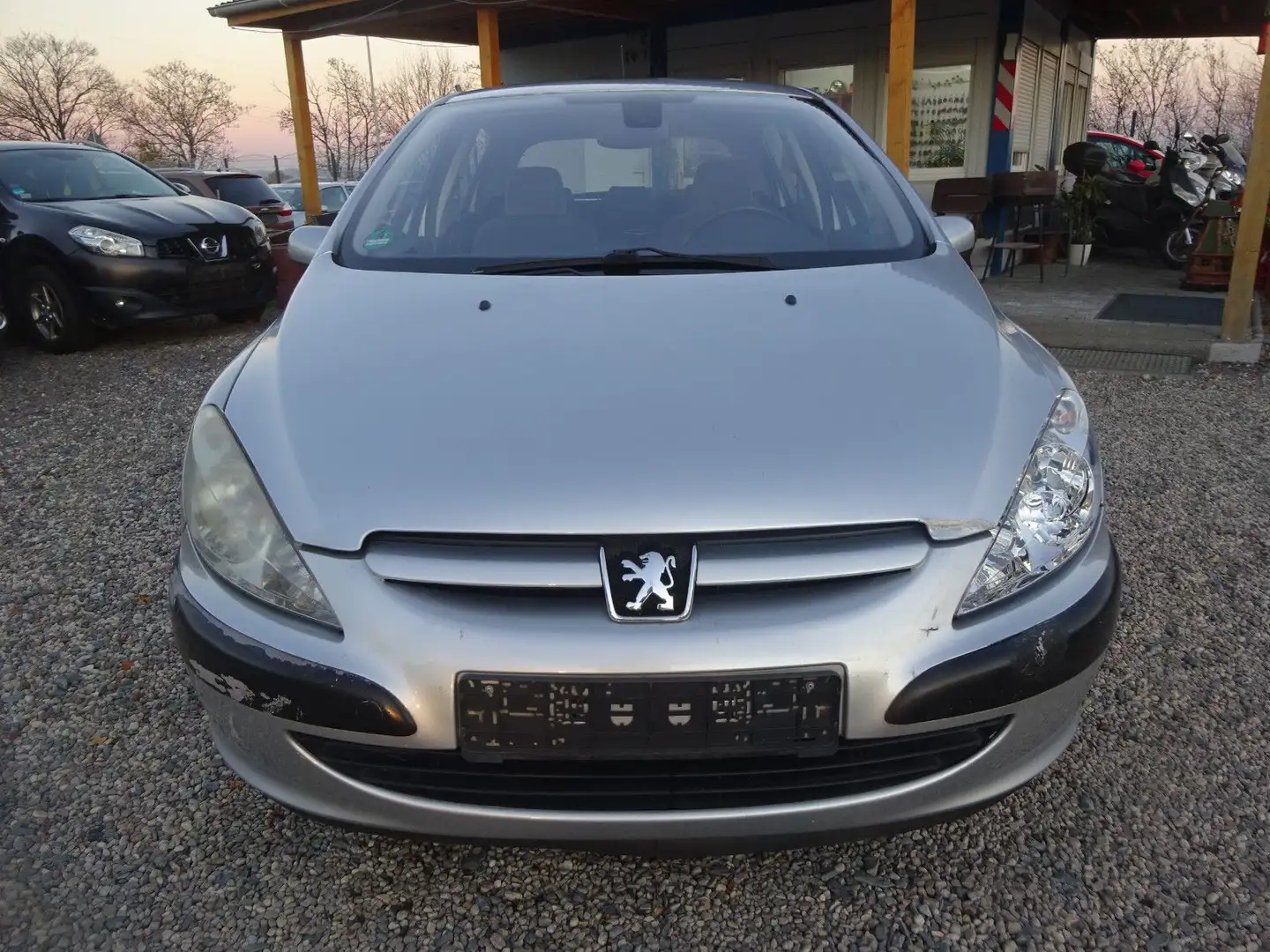 Peugeot 307 Premium Grau - 2