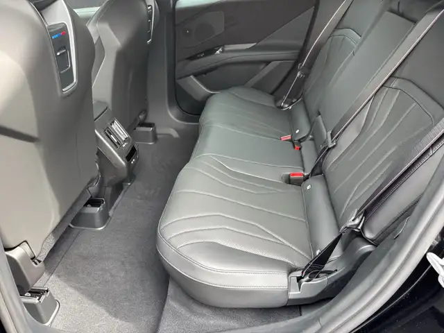 BMW Ix3 view 13