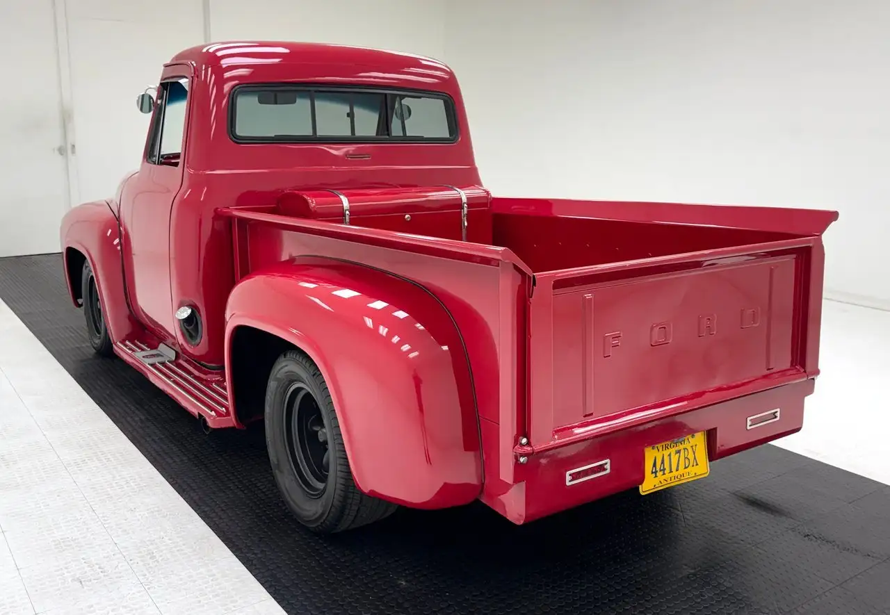 Ford F 100 Pickup, foto 3