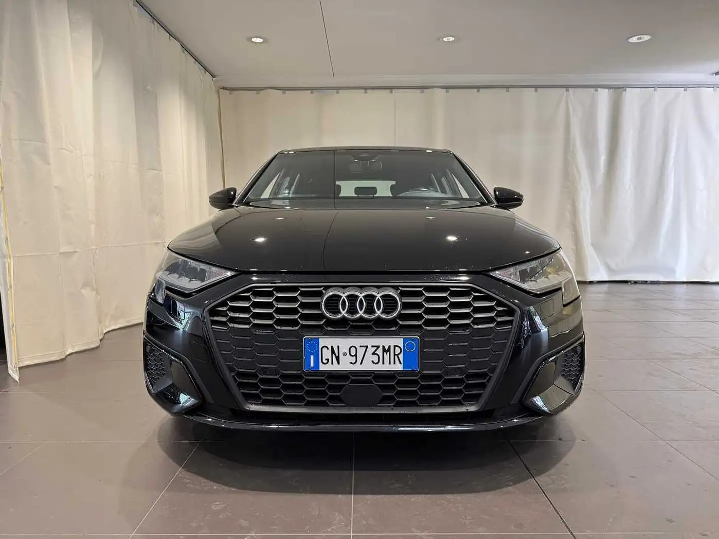 Audi A3 4ª serie SPB 30 TDI S tronic Nero - 2