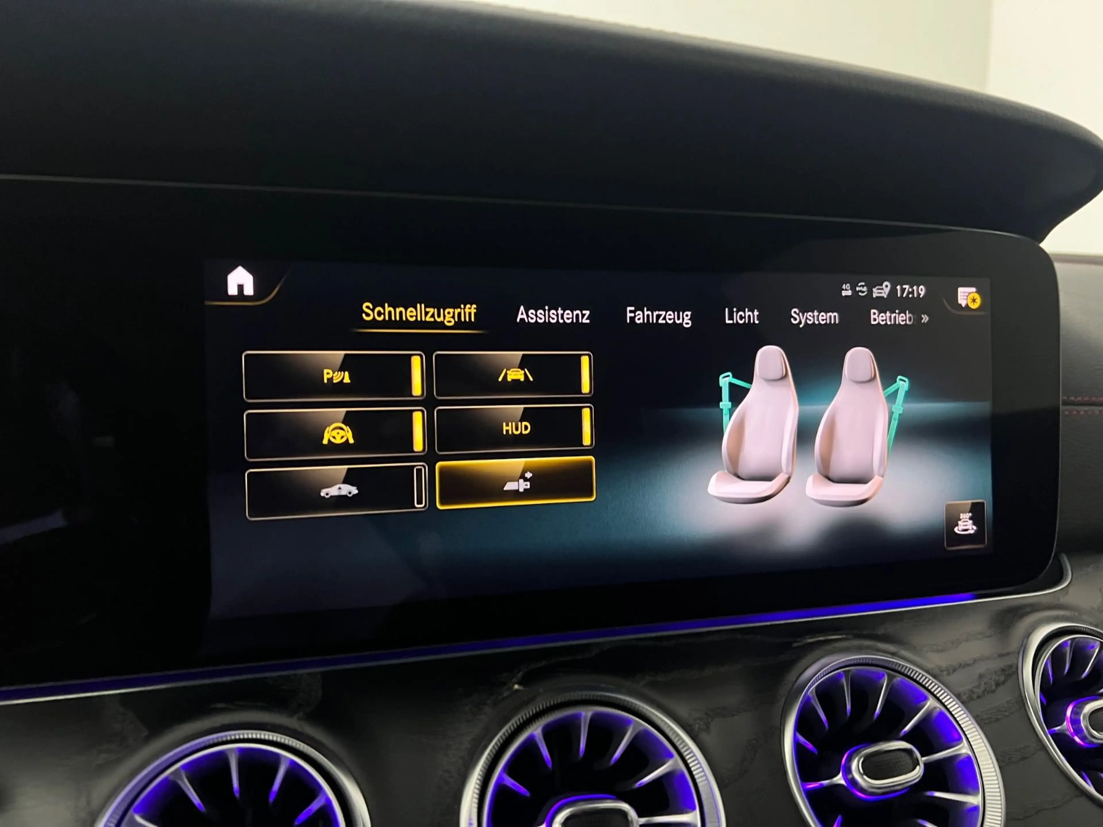 Mercedes-Benz E 53 AMG COUPE PERFORMANCE / 4x4 / NUR 76.tKM / — photo 39