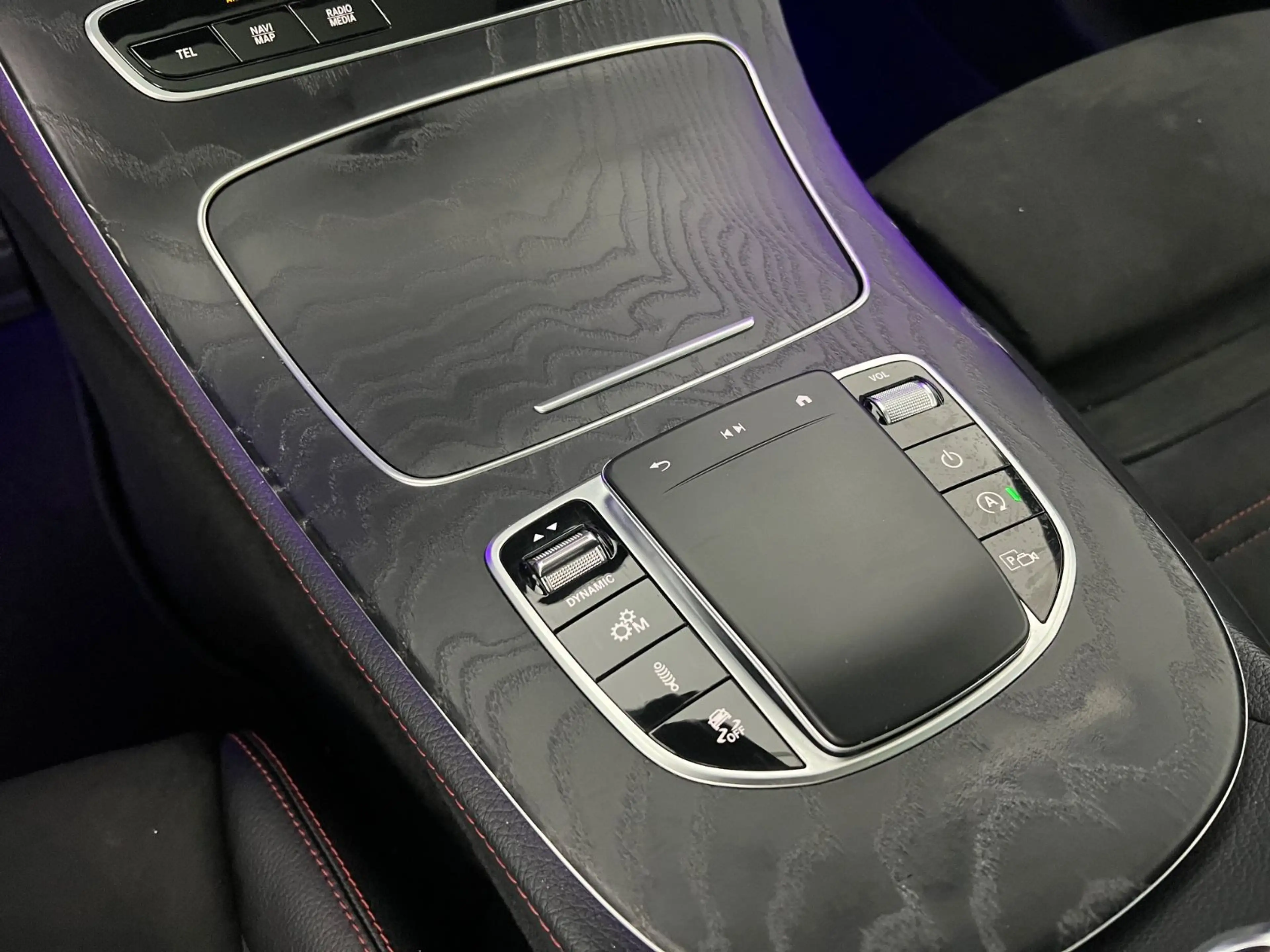 Mercedes-Benz E 53 AMG COUPE PERFORMANCE / 4x4 / NUR 76.tKM / — photo 31