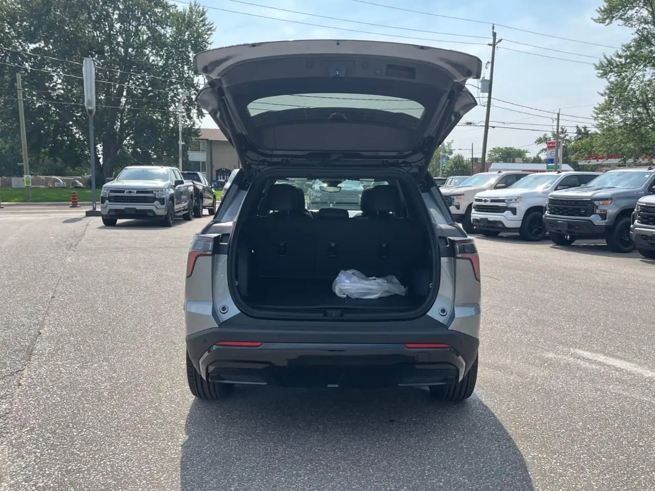 Chevrolet Equinox снимка Chevrolet Equinox