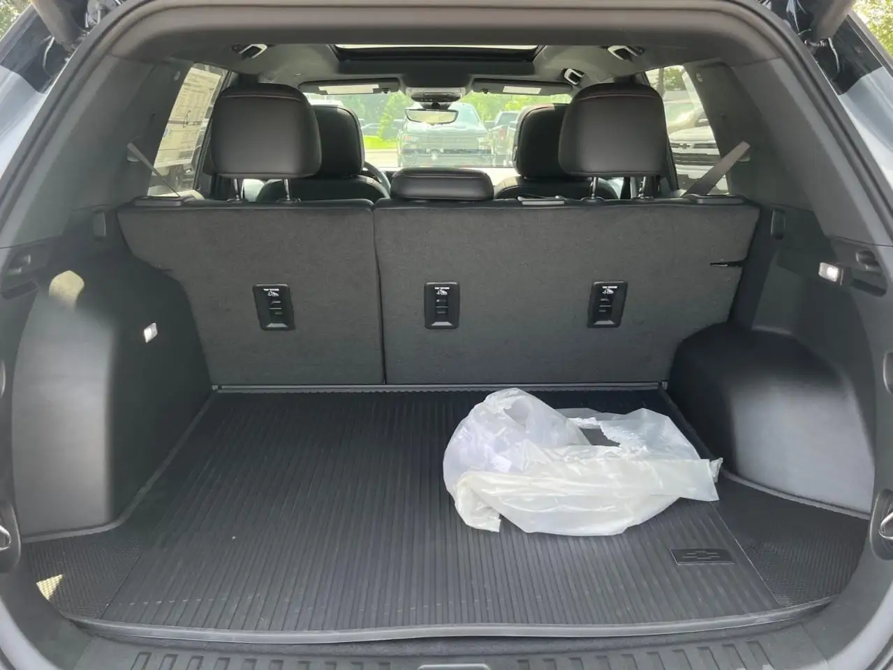 Chevrolet Equinox снимка Chevrolet Equinox