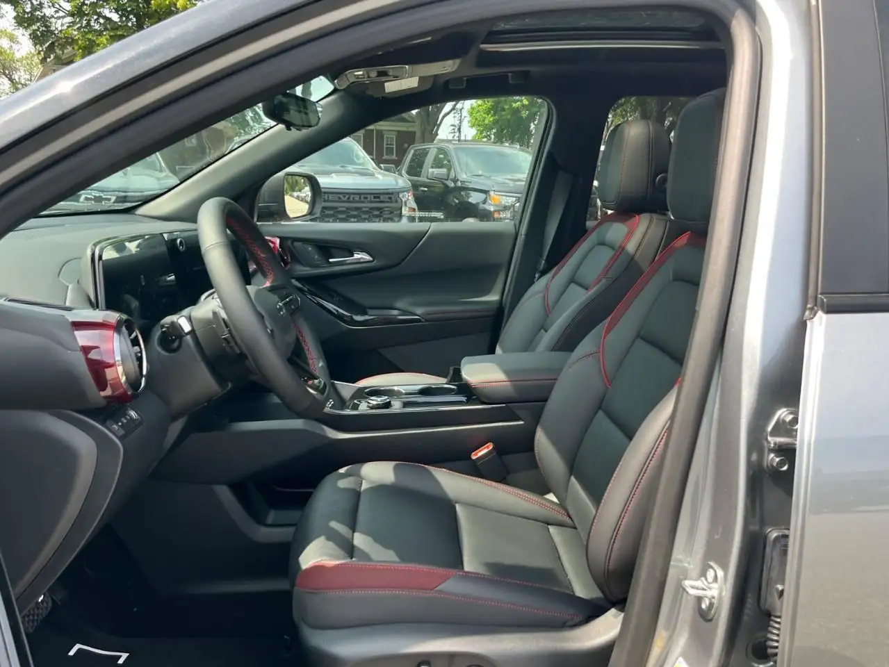 Chevrolet Equinox снимка Chevrolet Equinox