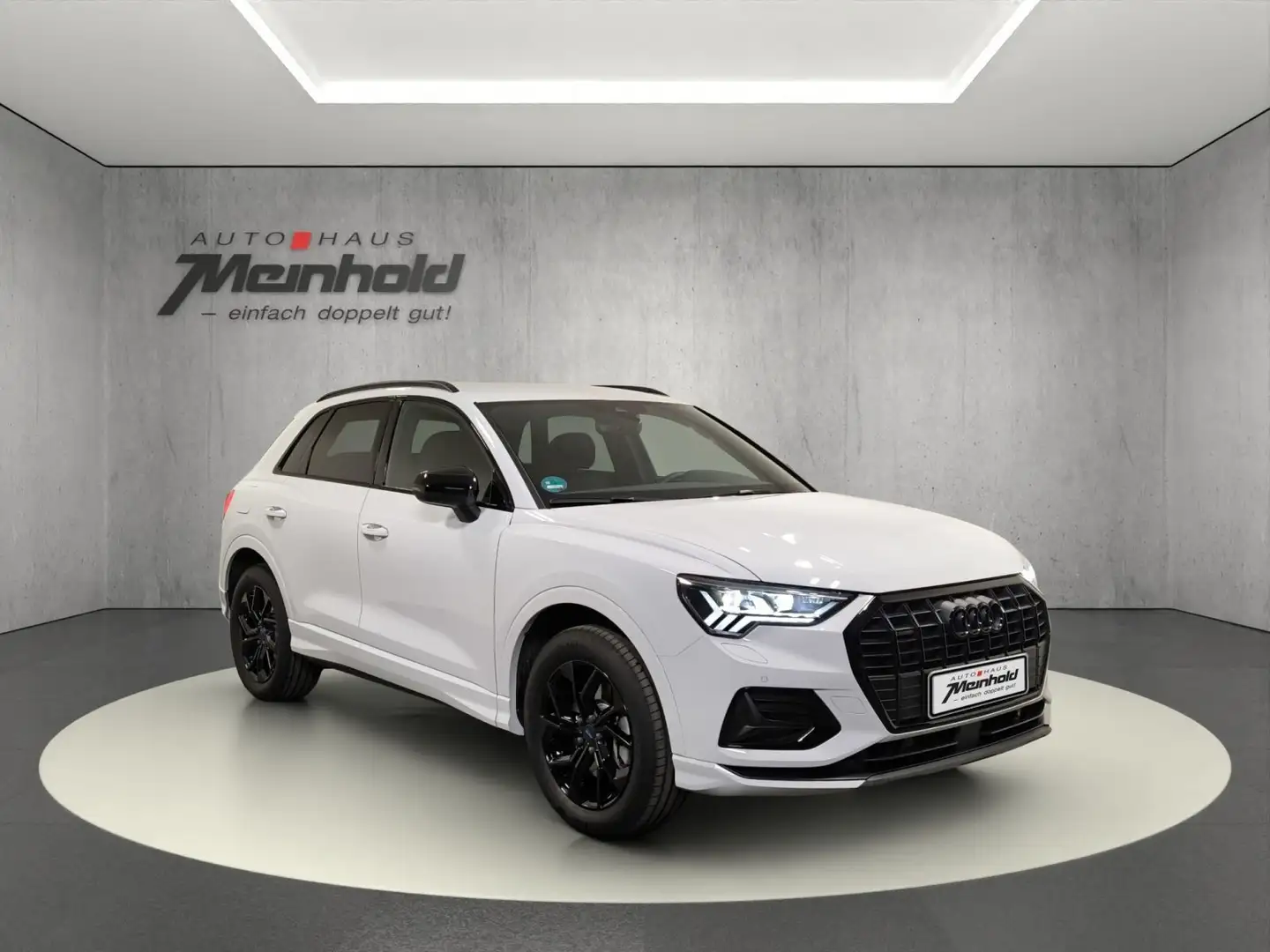 Audi Q3 advanced 40 TFSI quattro S-tronic,Matrix,AHK, Weiß - 2