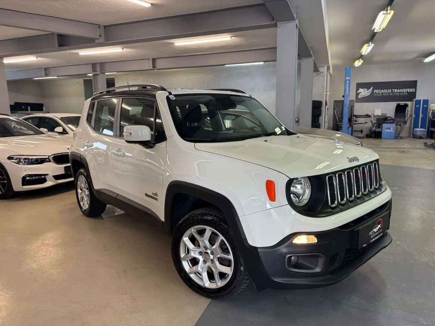 Jeep Renegade Longitude 4WD Blanco - 2