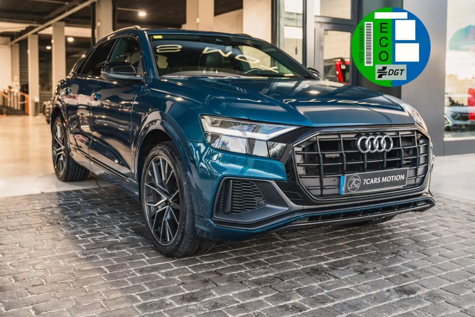Audi Q8 50 TDI Black line quattro tiptronic Bleu - 1
