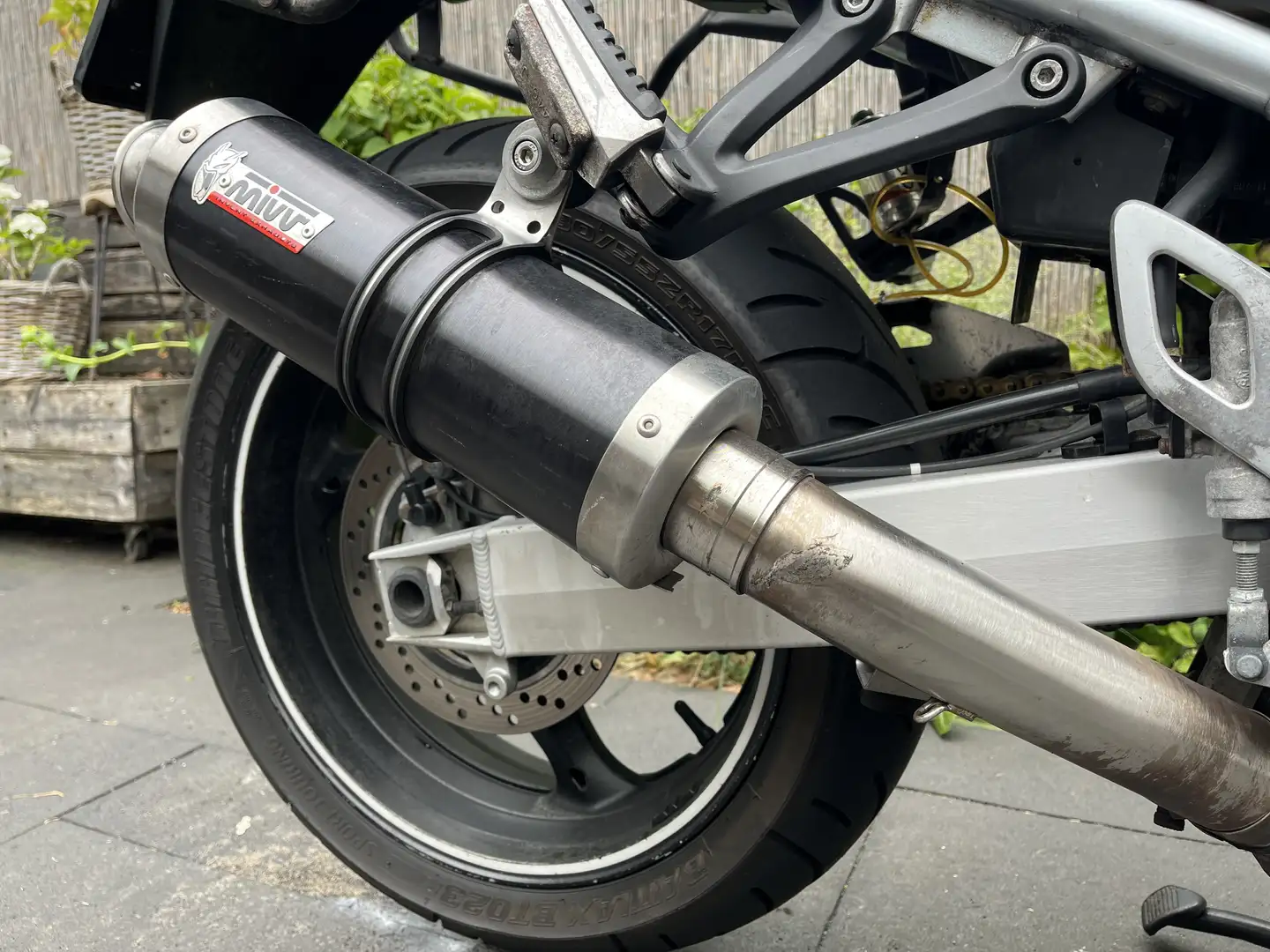Suzuki Bandit 1250 Suzuki GSF S Bandit 1250 Gris - 2