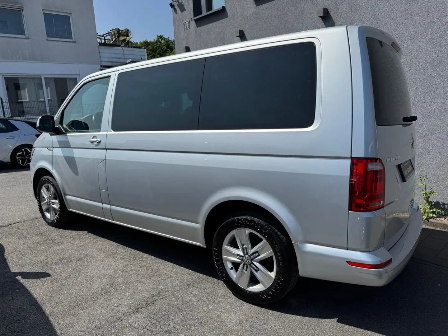 Volkswagen T6 Multivan Comfortline Scheckheft 8-fach Silber - 2