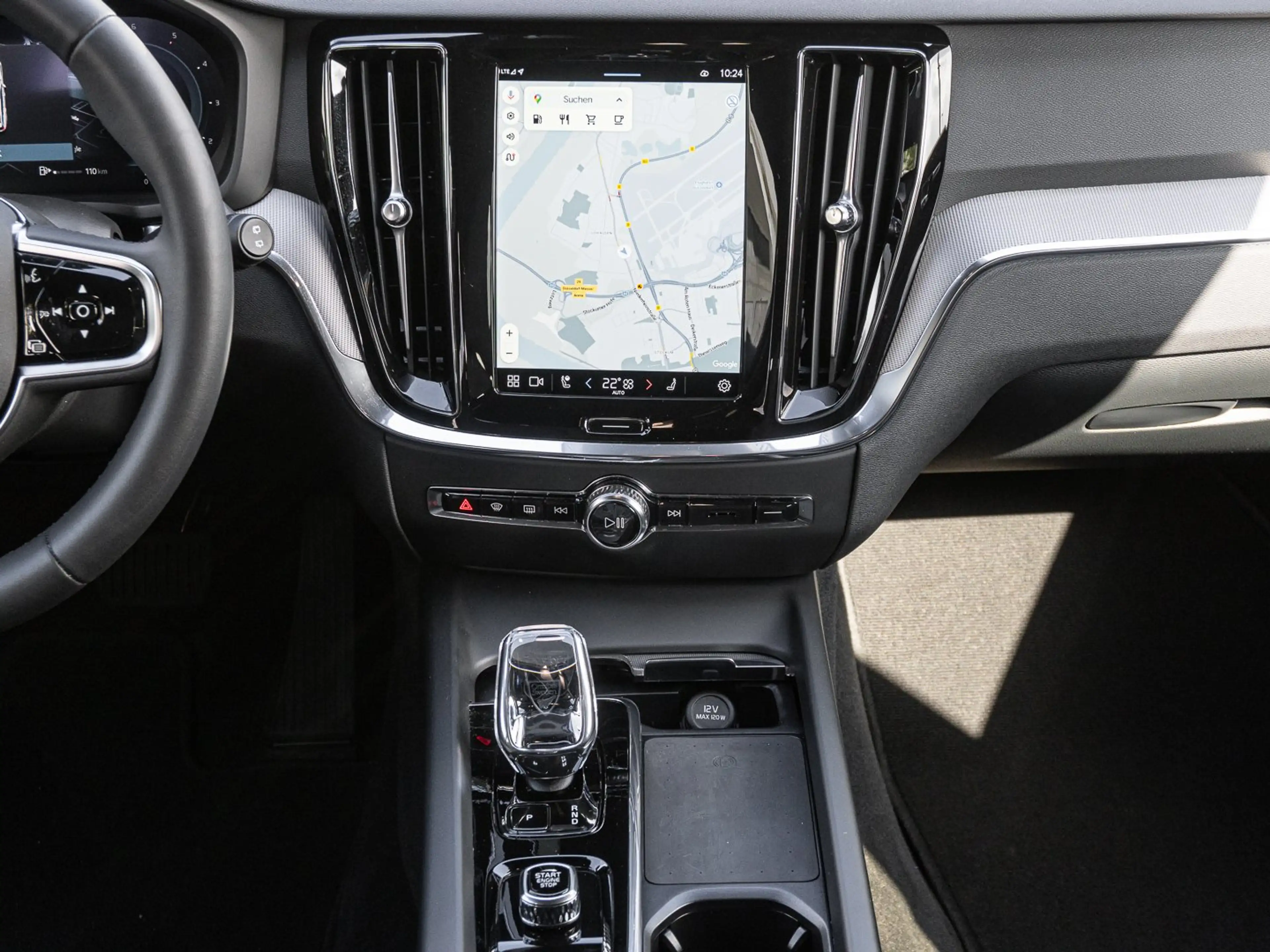Volvo V60 Cross Country B4 AWD Plus Plus AWD — photo 12