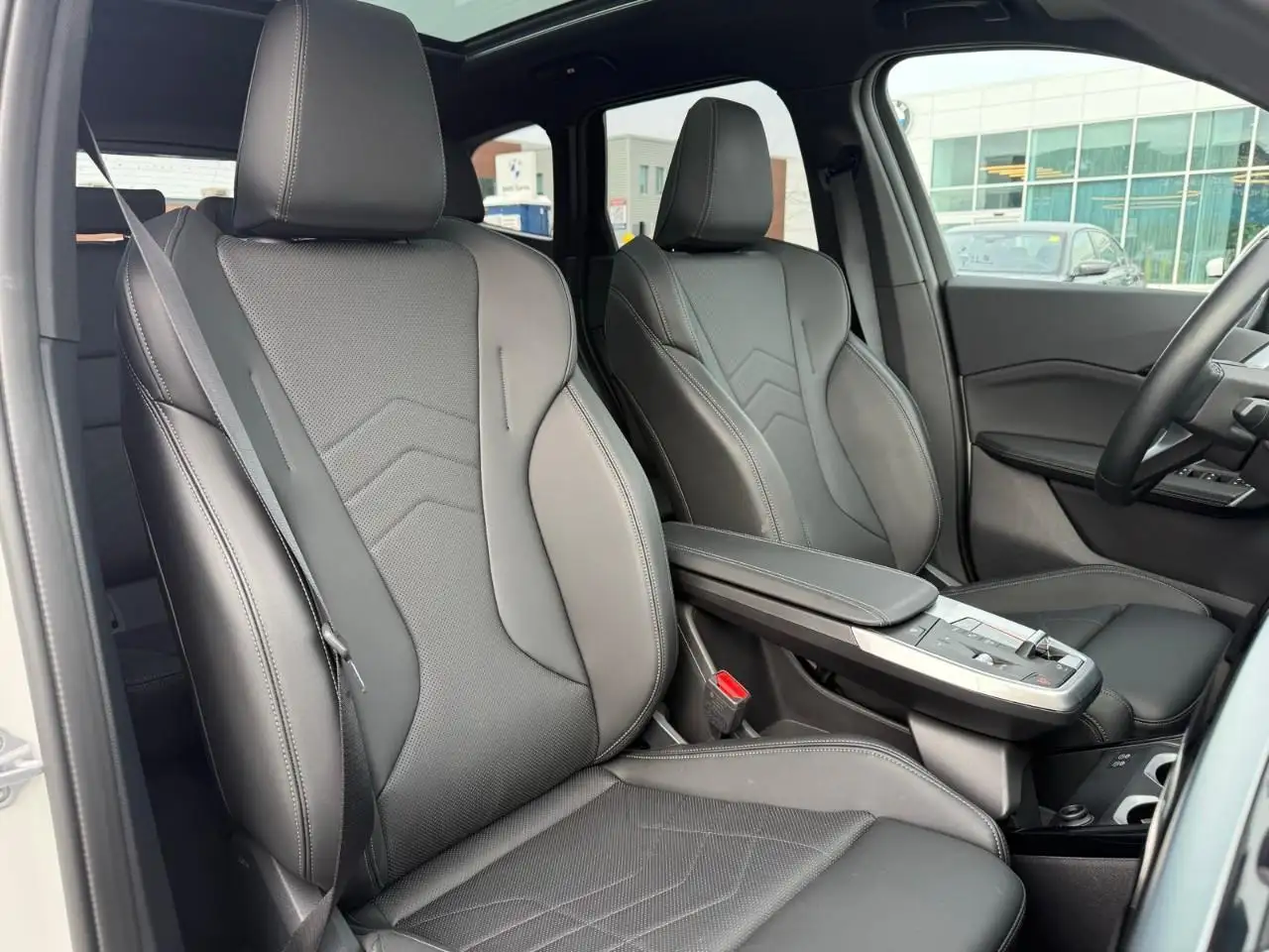 BMW X1 снимка BMW X1