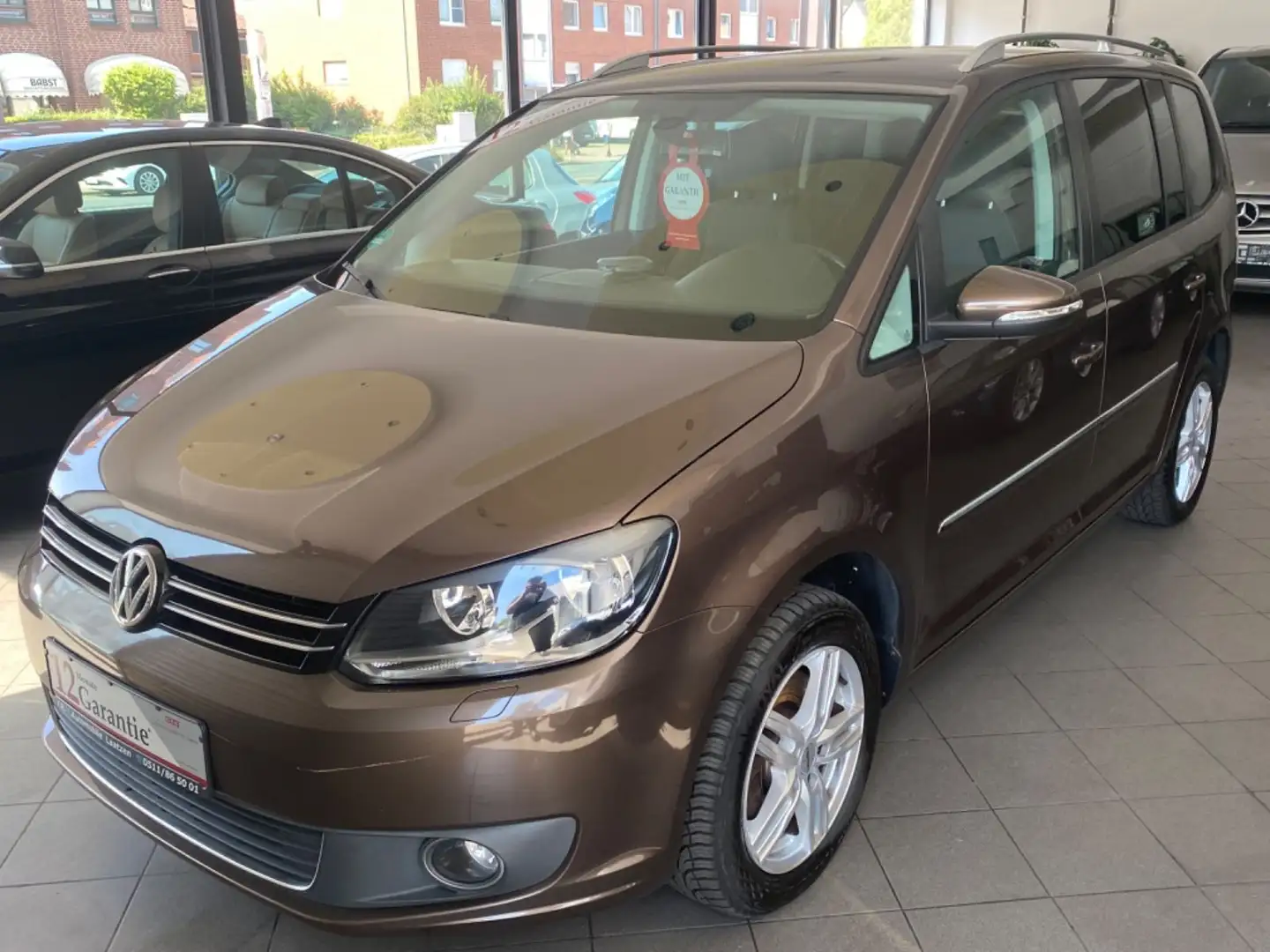 Volkswagen Touran Highline MultiLenkrad~Tempomat~7Sitze~Benzin/Gas Brązowy - 2