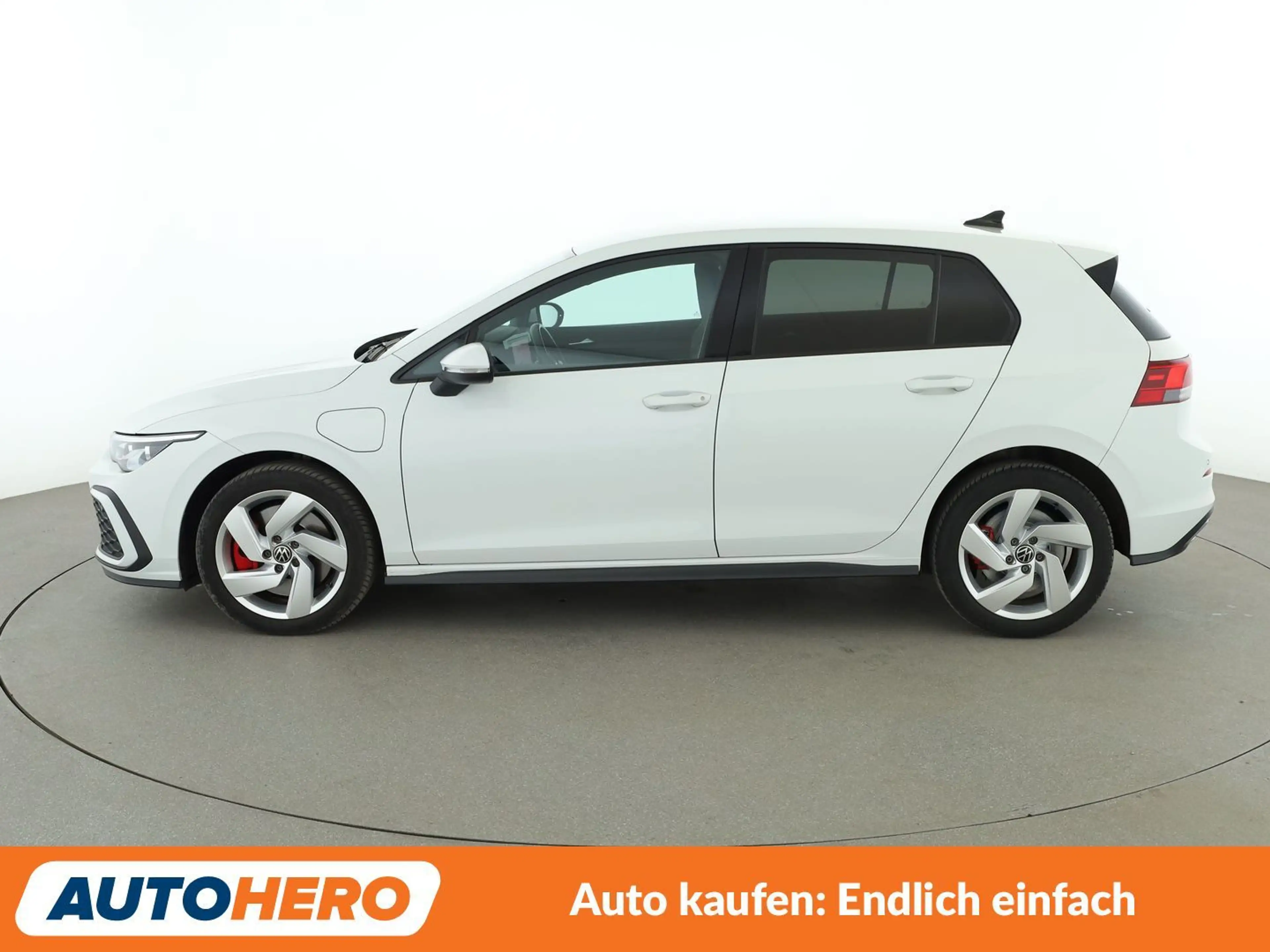 Volkswagen Golf GTE 1.4 GTE Aut.*NAVI*LED*PDC*ACC*SHZ*LHZ*ALU* — photo 3