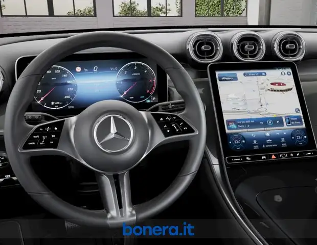 Mercedes-Benz GLC view 5