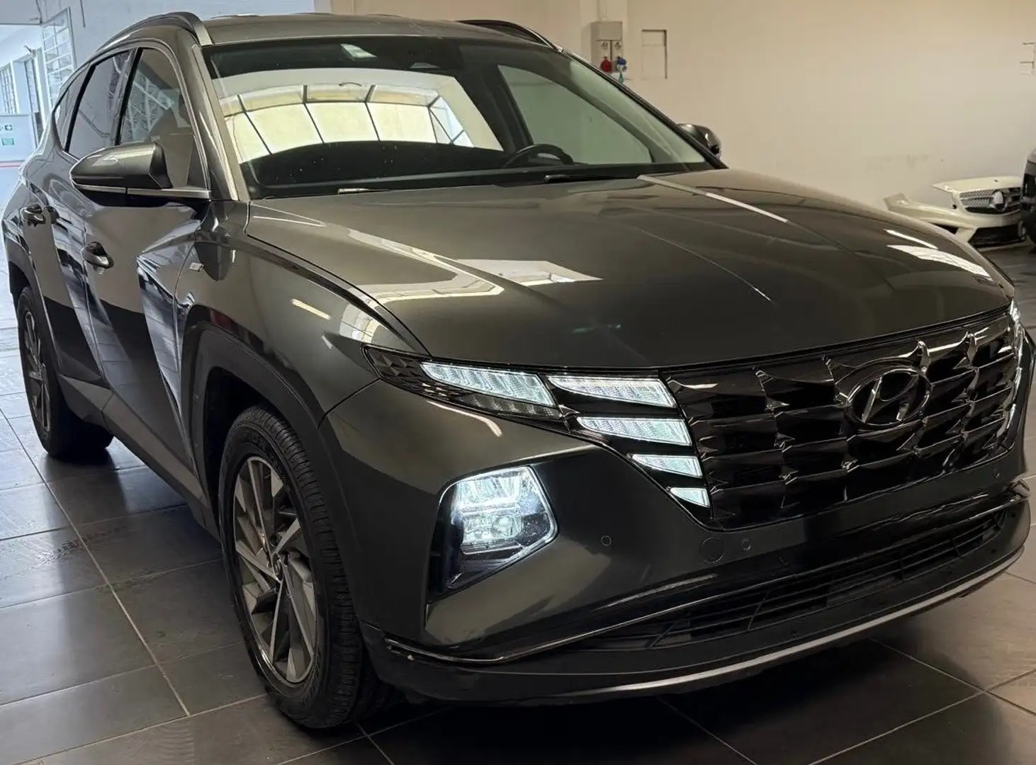 Hyundai TUCSON Tucson 1.6 T-GDI 48V DCT Exellence Grigio - 1