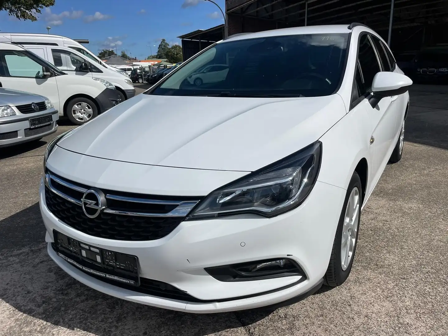 Opel Astra K Sports Tourer Edition/LED/PDC Weiß - 1