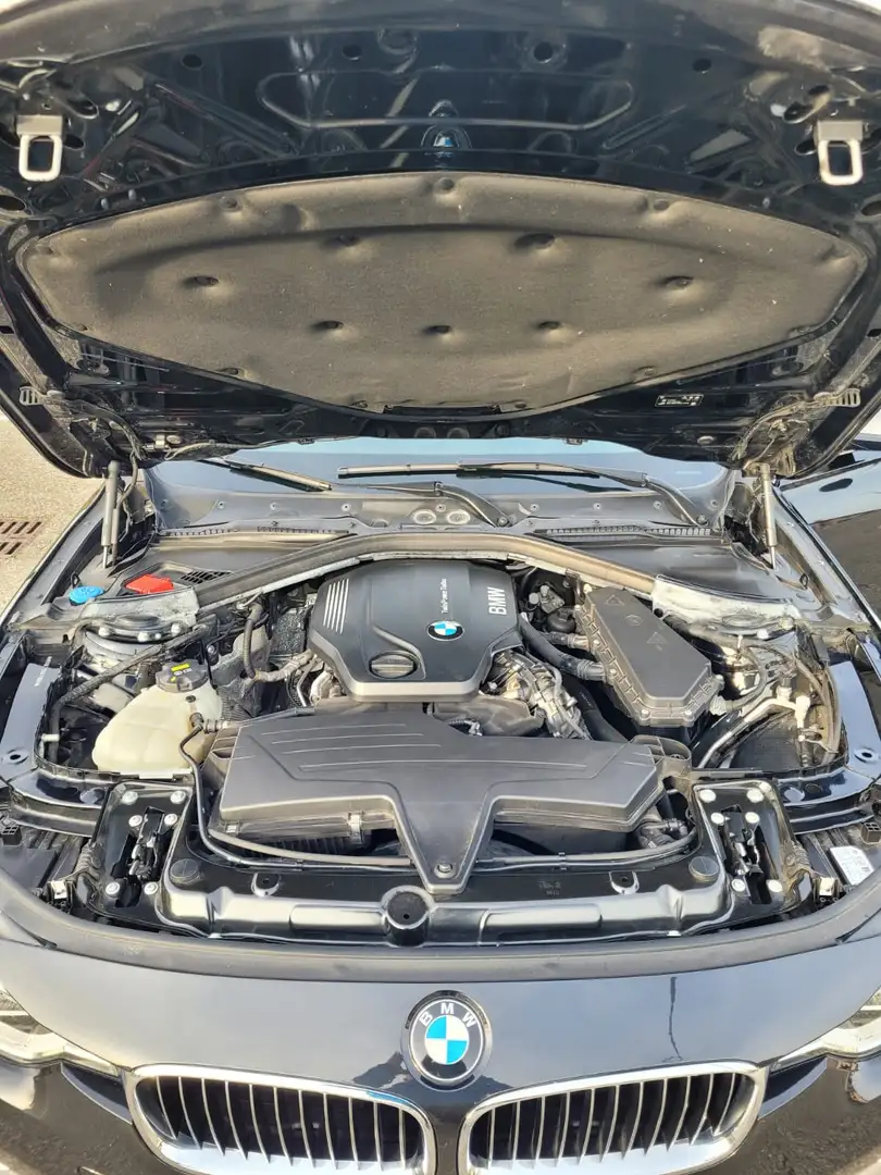 BMW 316 316d Touring Luxury auto - 2