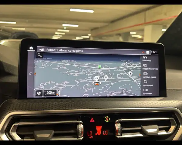 BMW X4 view 15